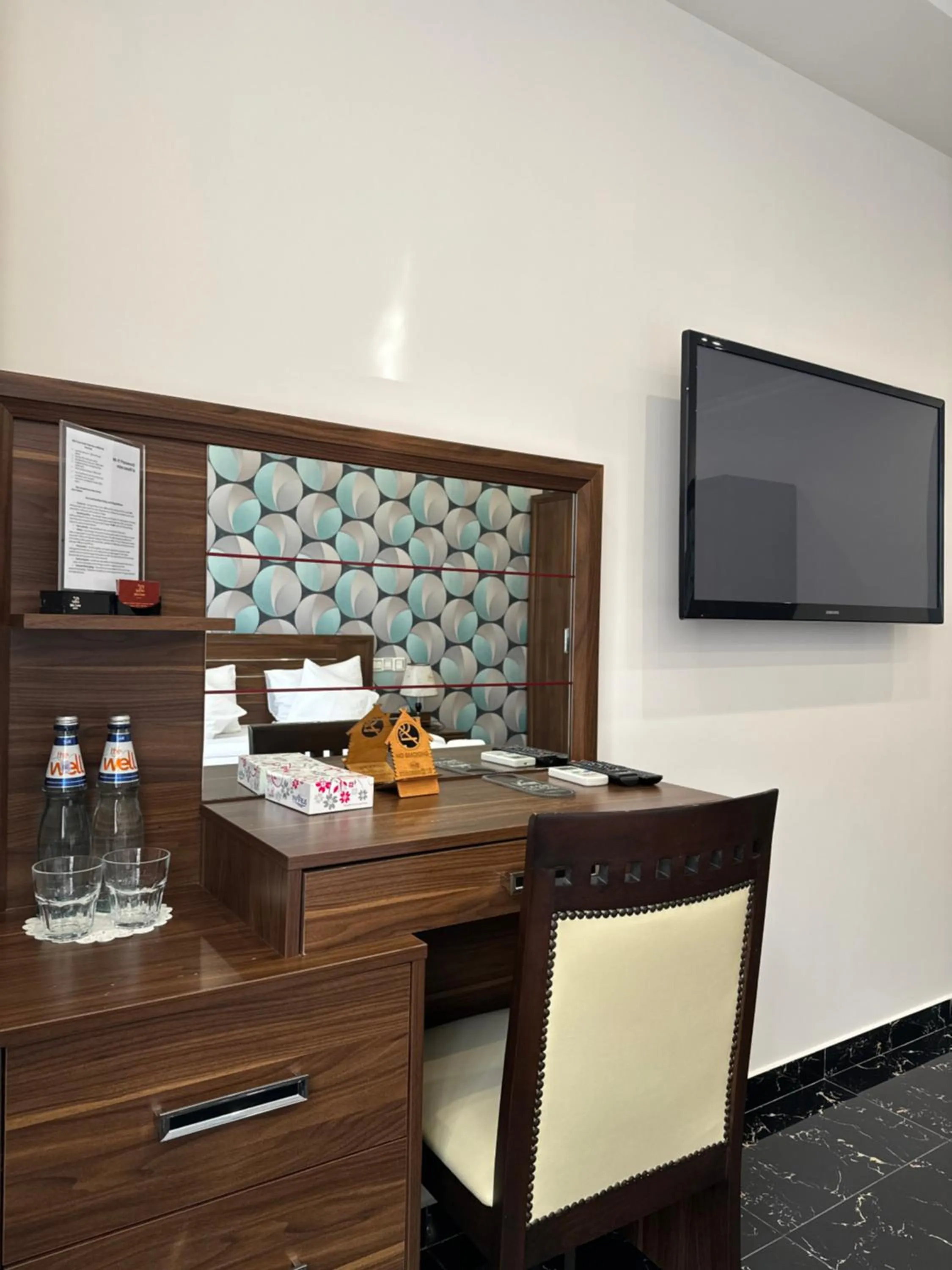 TV and multimedia in Mia Casa Hotel Yerevan