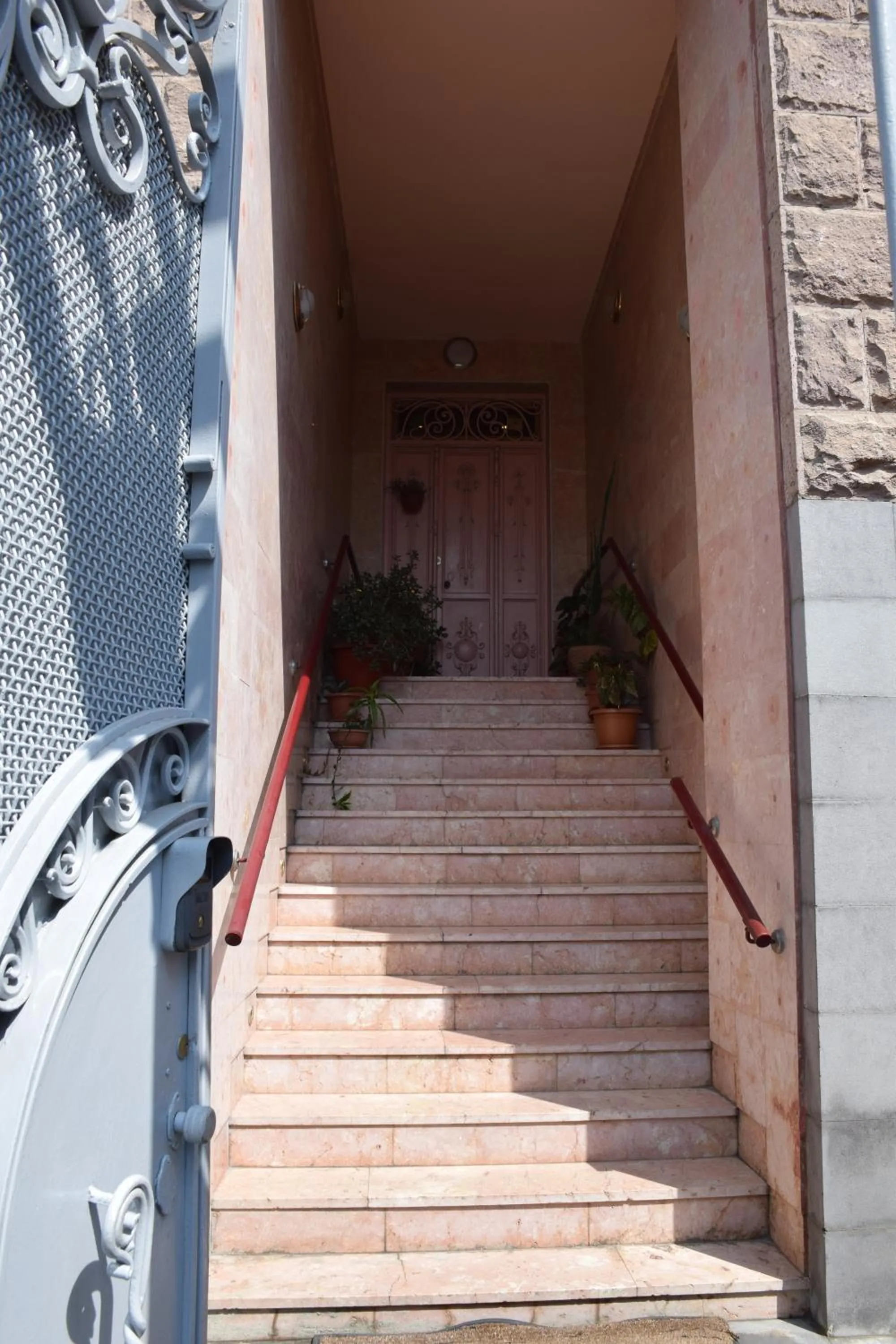 Facade/entrance in Mia Casa Hotel Yerevan