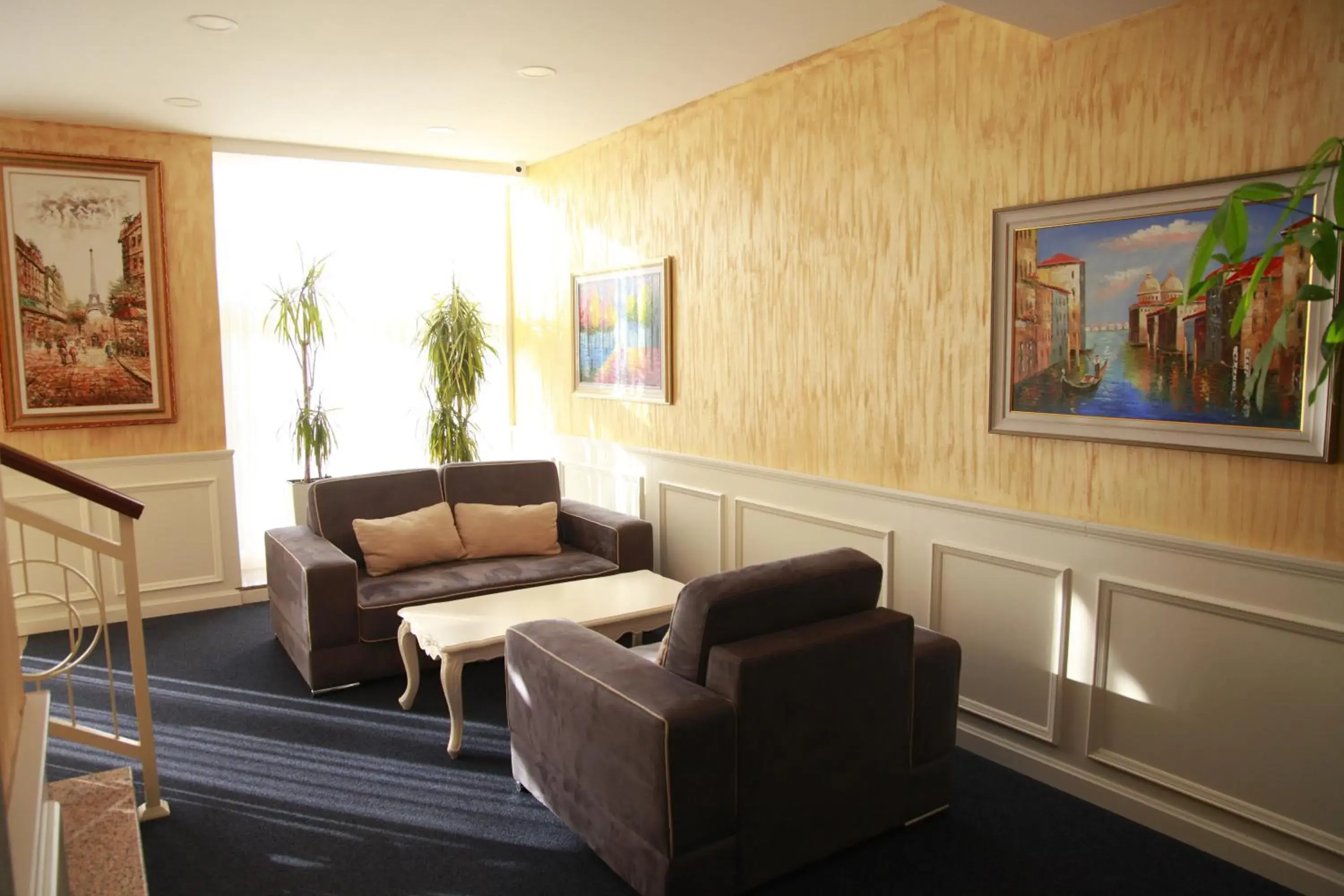 Lounge or bar in Rozafa Hotel Lounge or bar in Rozafa Hotel