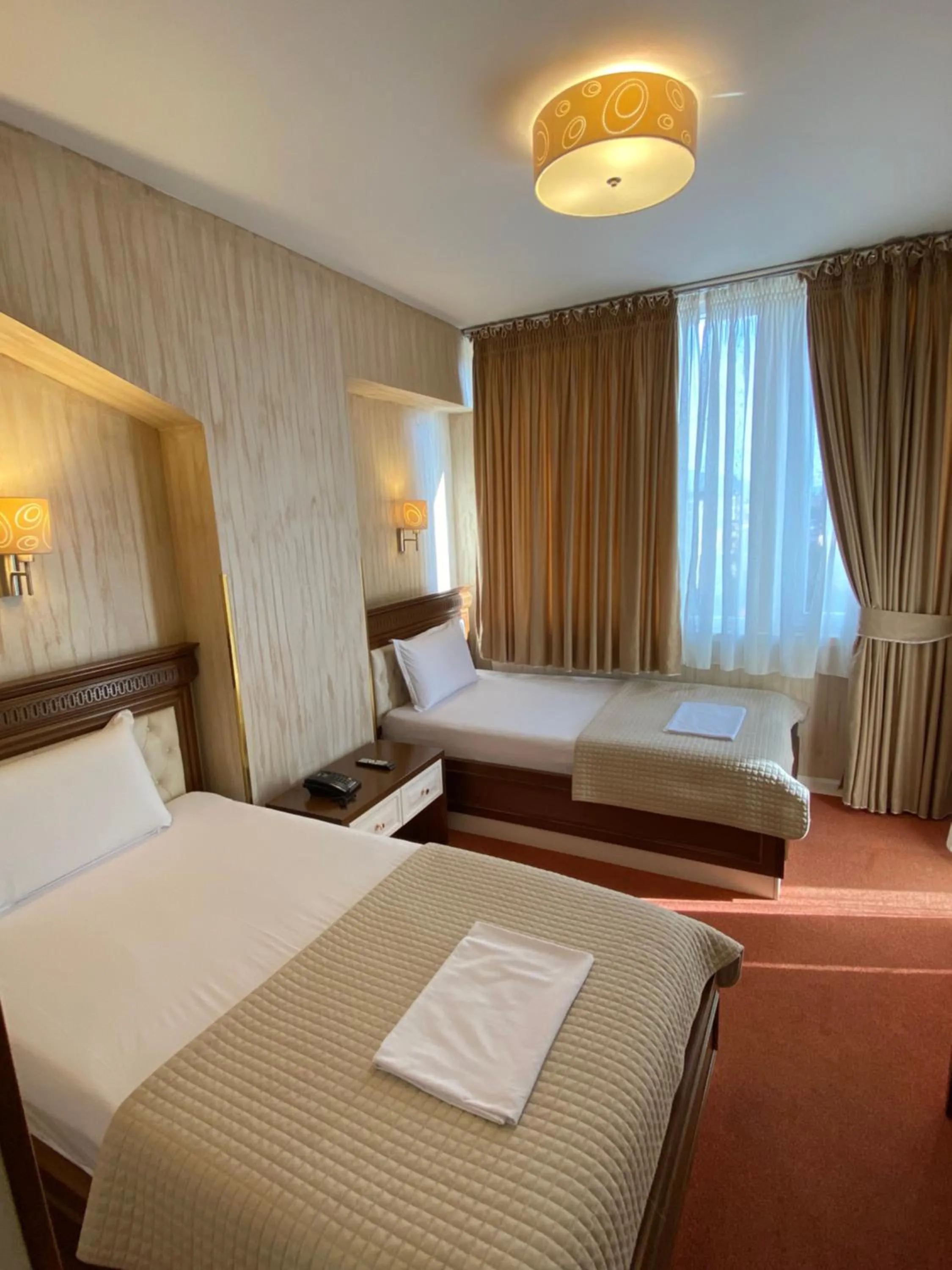 Photo of the whole room, Bed in Rozafa Hotel