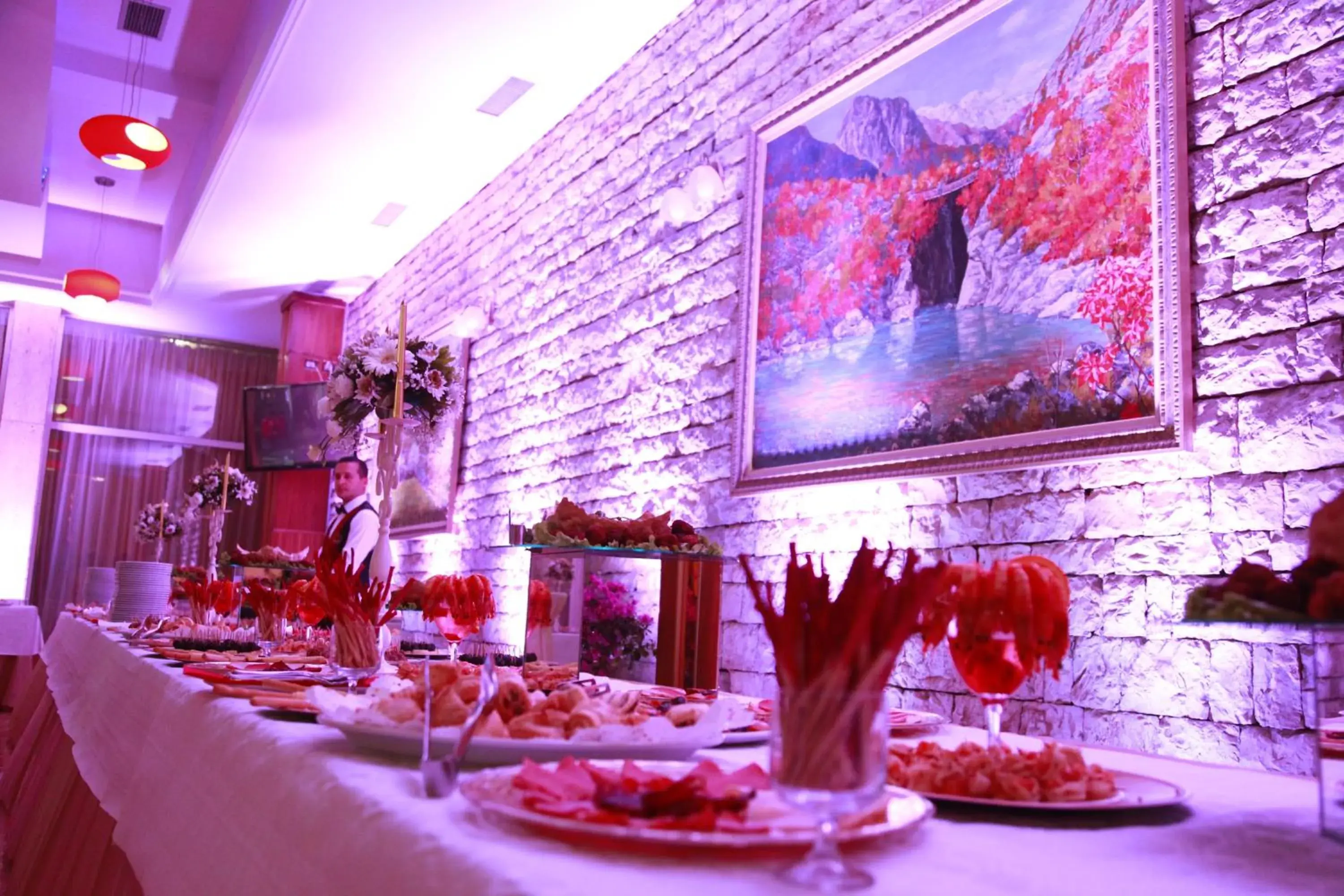 Restaurant/places to eat in Rozafa Hotel Restaurant/places to eat in Rozafa Hotel