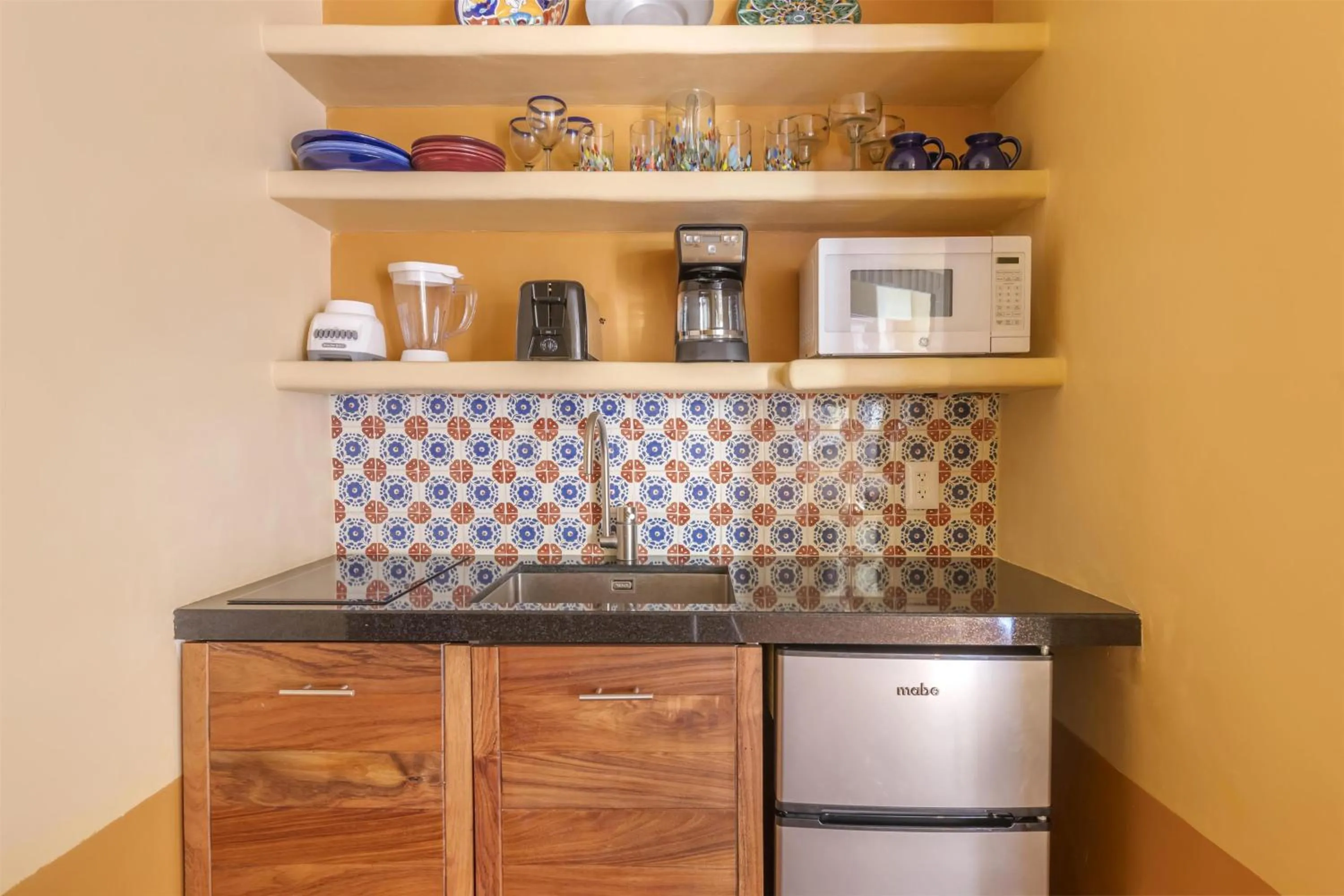 Kitchen or kitchenette in Hilton Grand Vacations Club Zihuatanejo