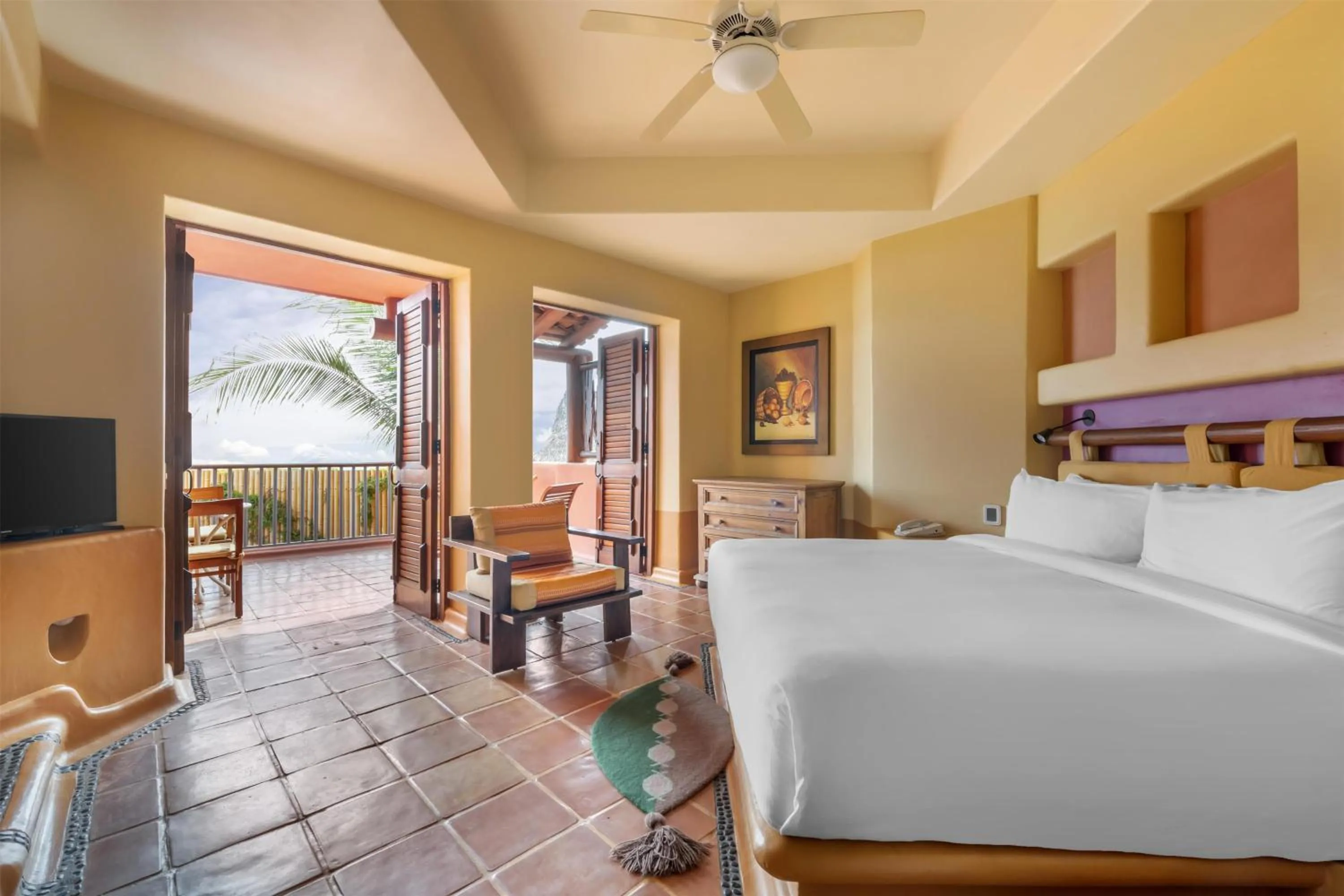 Bed in Hilton Grand Vacations Club Zihuatanejo