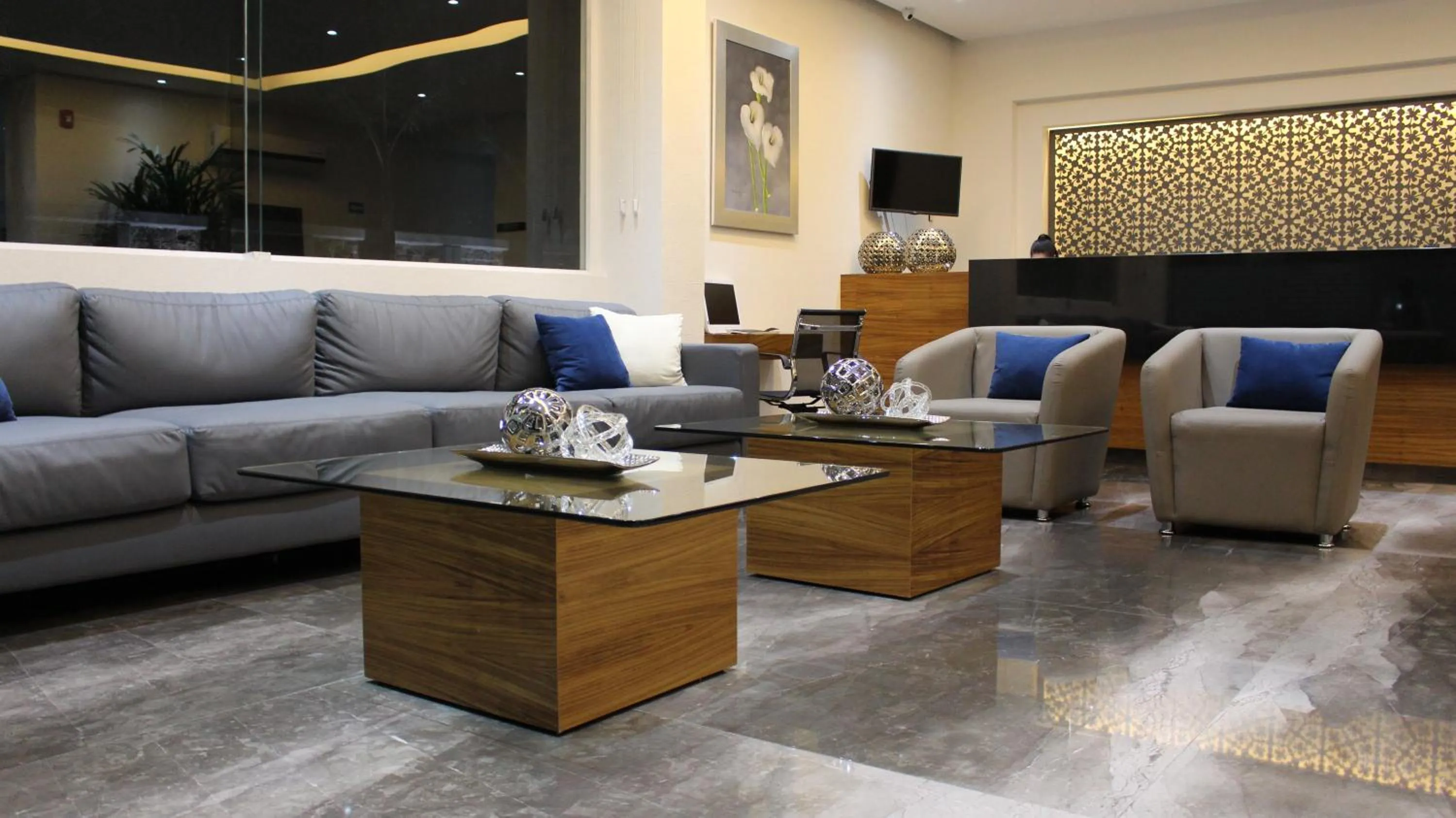 Lobby or reception in Eco Hotel Guadalajara Expo