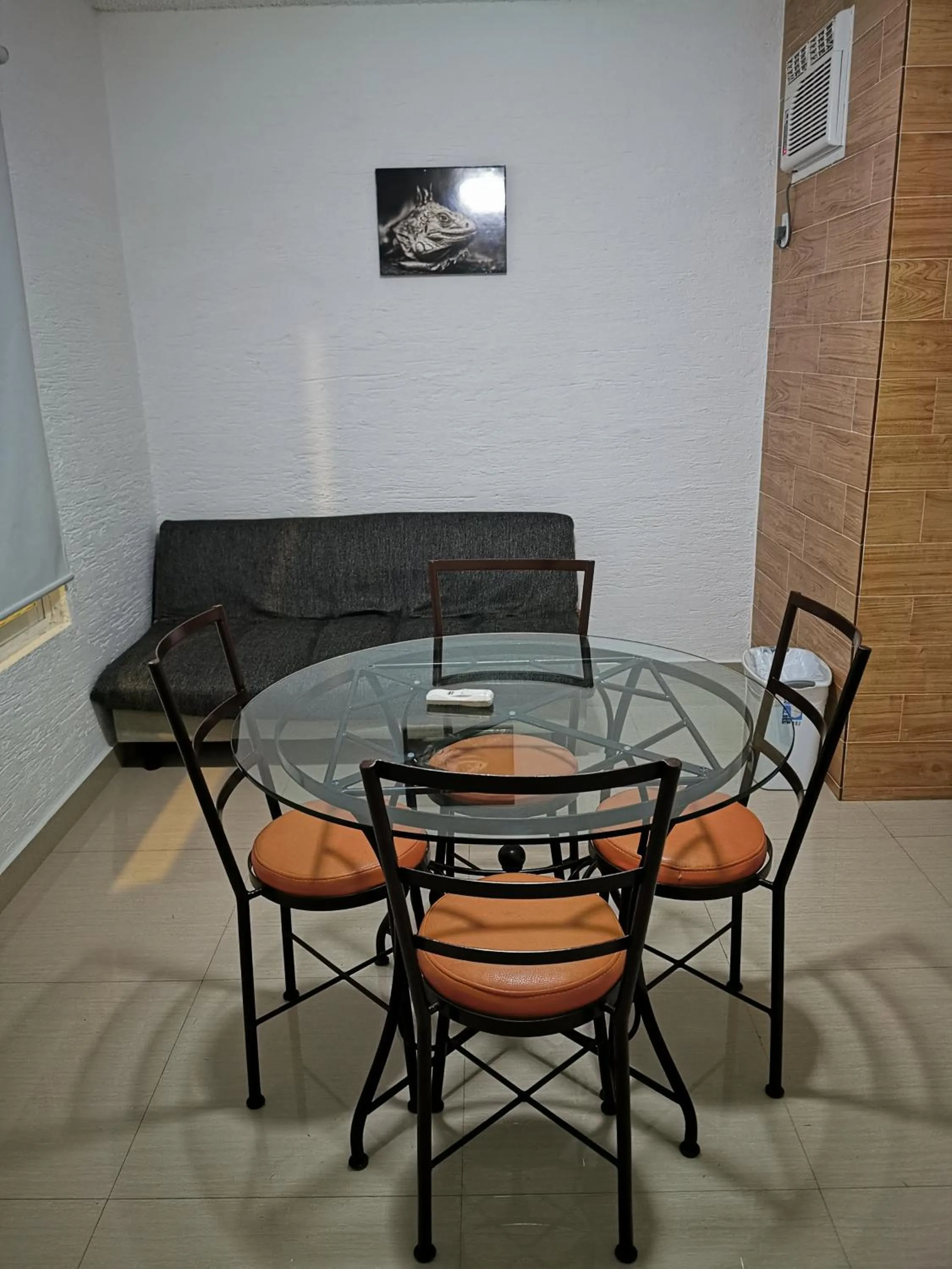 Living room in Suites Brisas Cancun