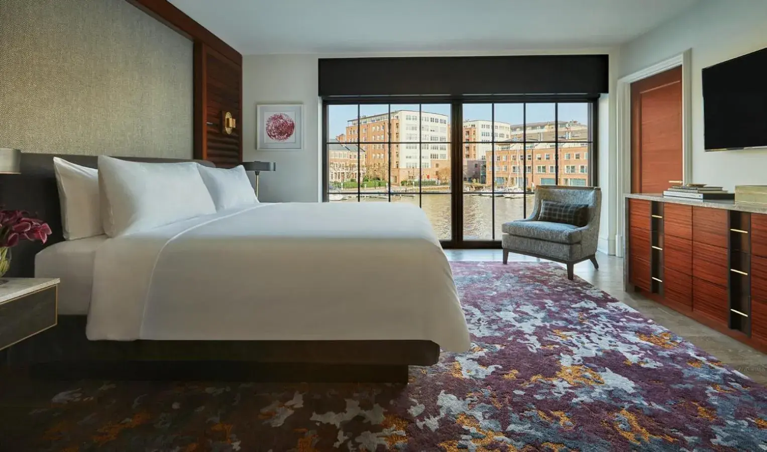 Bedroom, Bed in Pendry Baltimore Bedroom, Bed in Pendry Baltimore