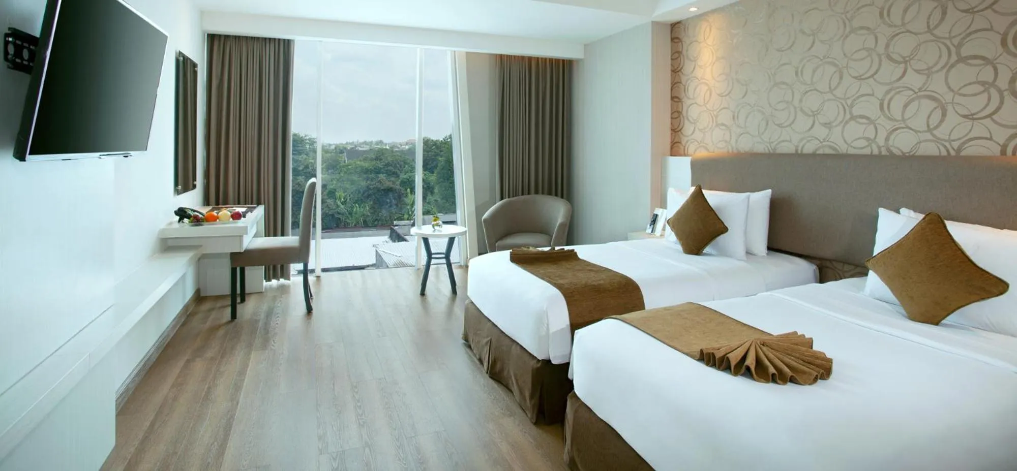 Bed in Platinum Adisucipto Hotel & Conference Center