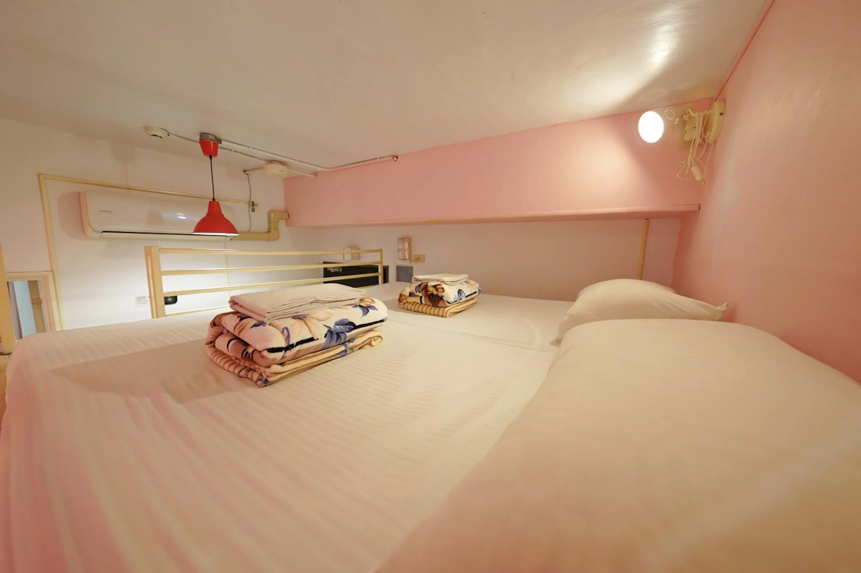 Bedroom, Bed in 安蘭居旅店 An Lan Jie Hotel