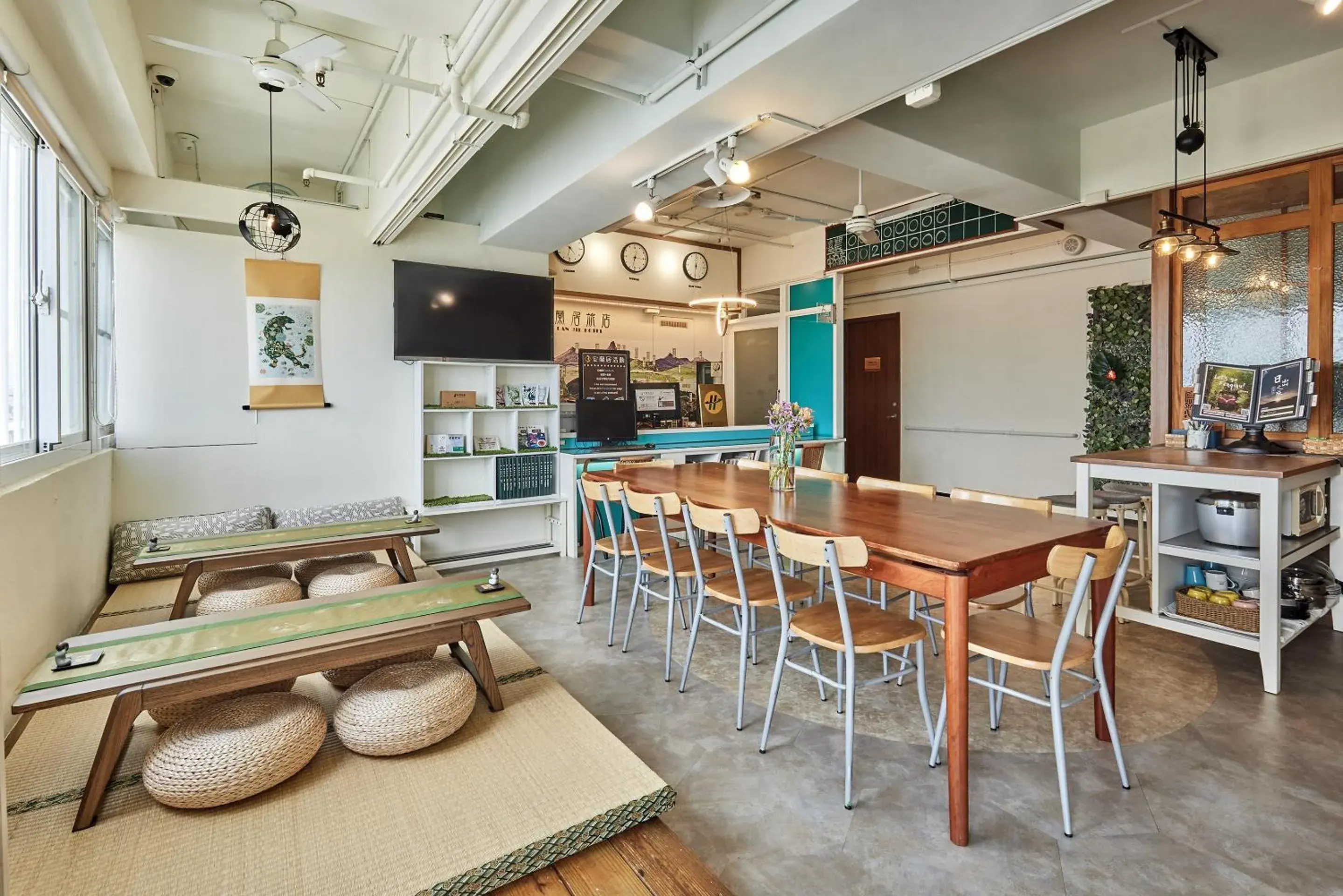 Property building in 安蘭居旅店 An Lan Jie Hotel Property building in 安蘭居旅店 An Lan Jie Hotel