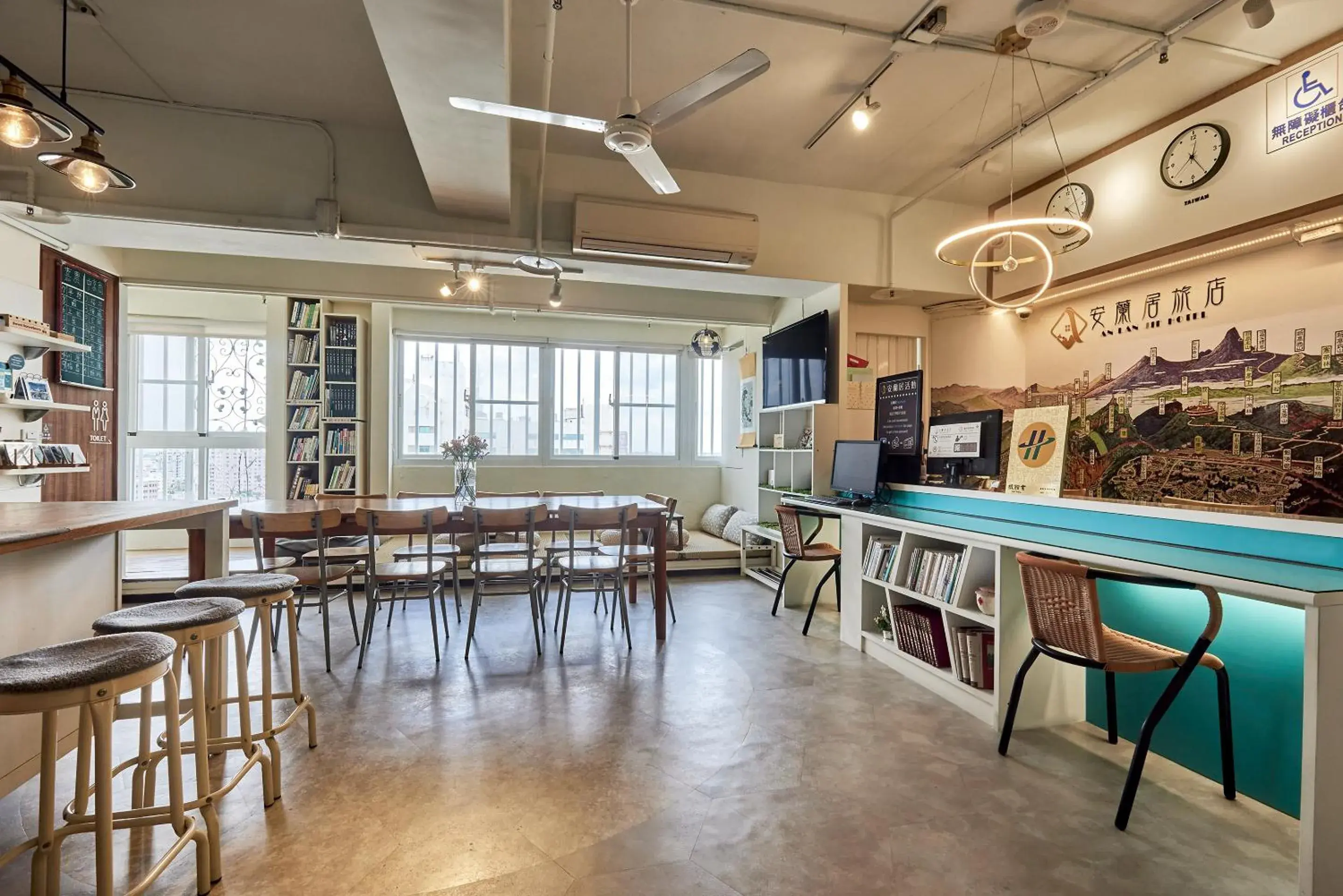 Property building in 安蘭居旅店 An Lan Jie Hotel Property building in 安蘭居旅店 An Lan Jie Hotel