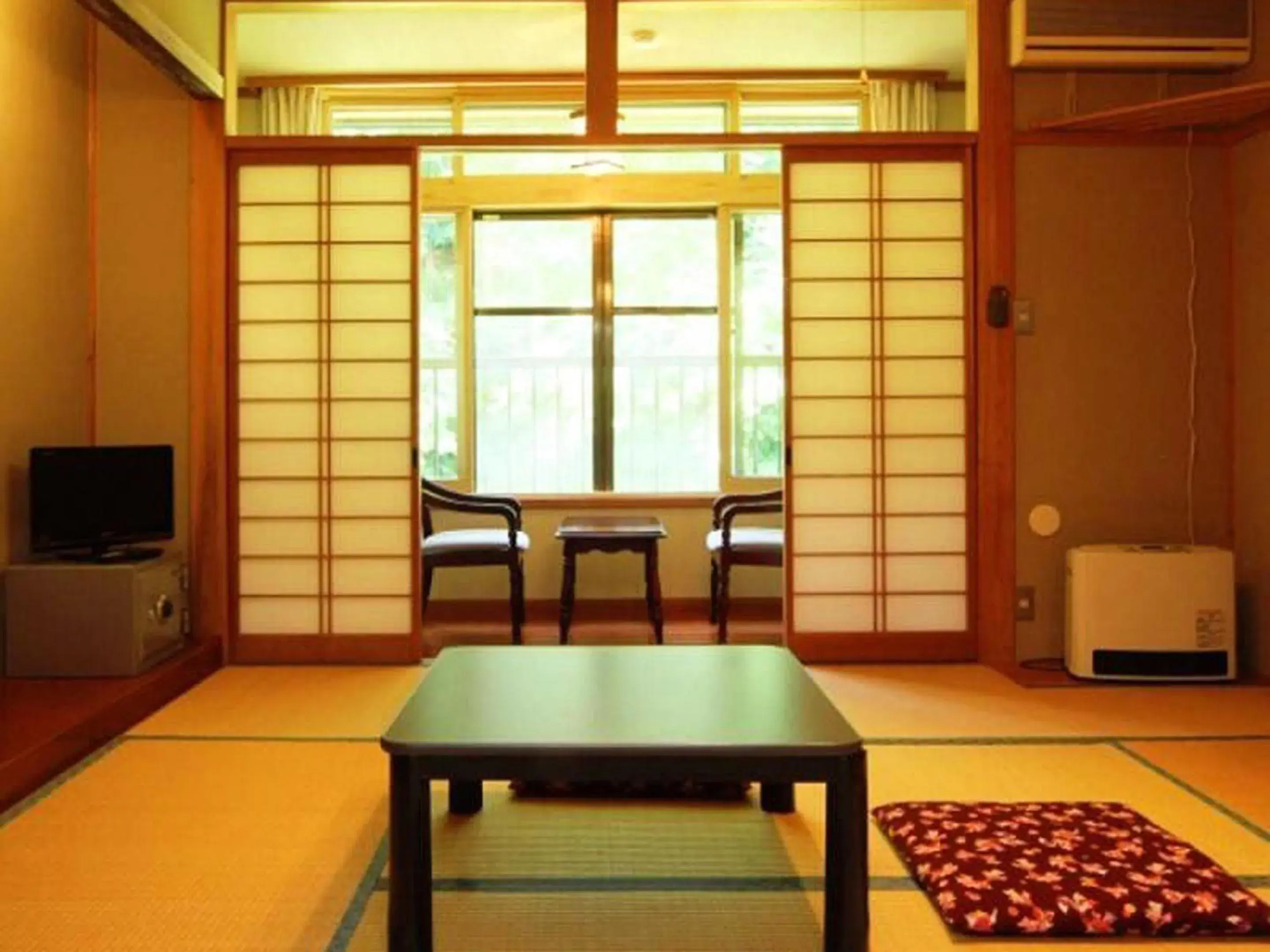 Standard Japanese-Style Room with Shared Bathroom in Oyado Fubuki Standard Japanese-Style Room with Shared Bathroom in Oyado Fubuki