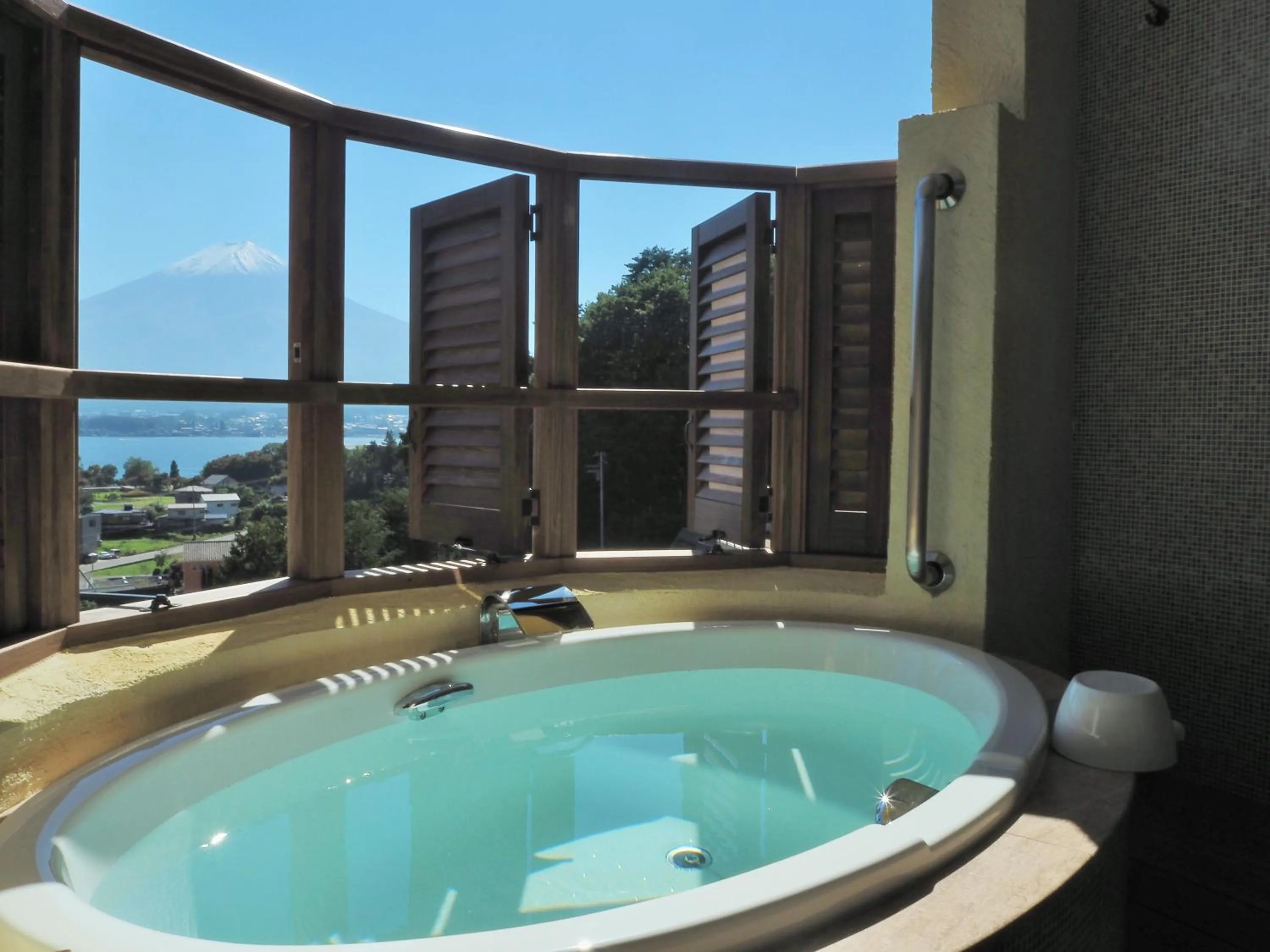 Bathroom in La Vista Fujikawaguchiko