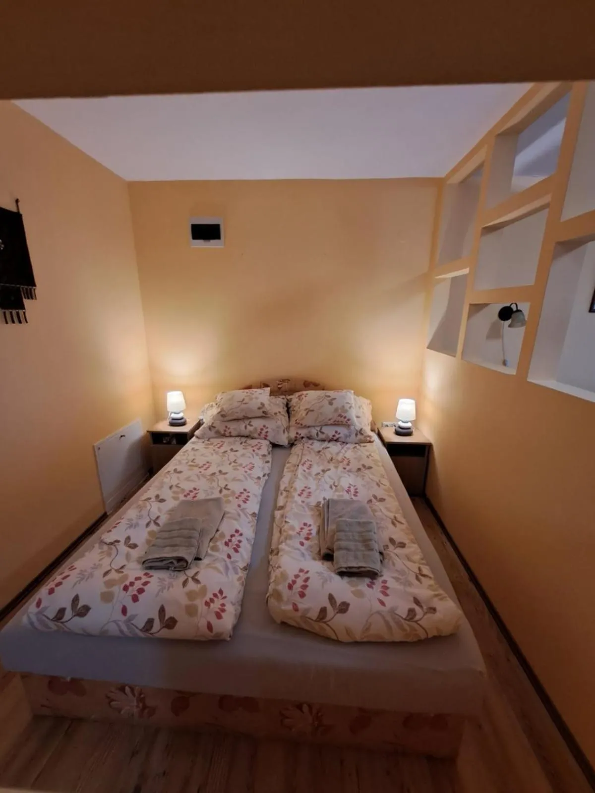 Rozmaring Apartmanok
