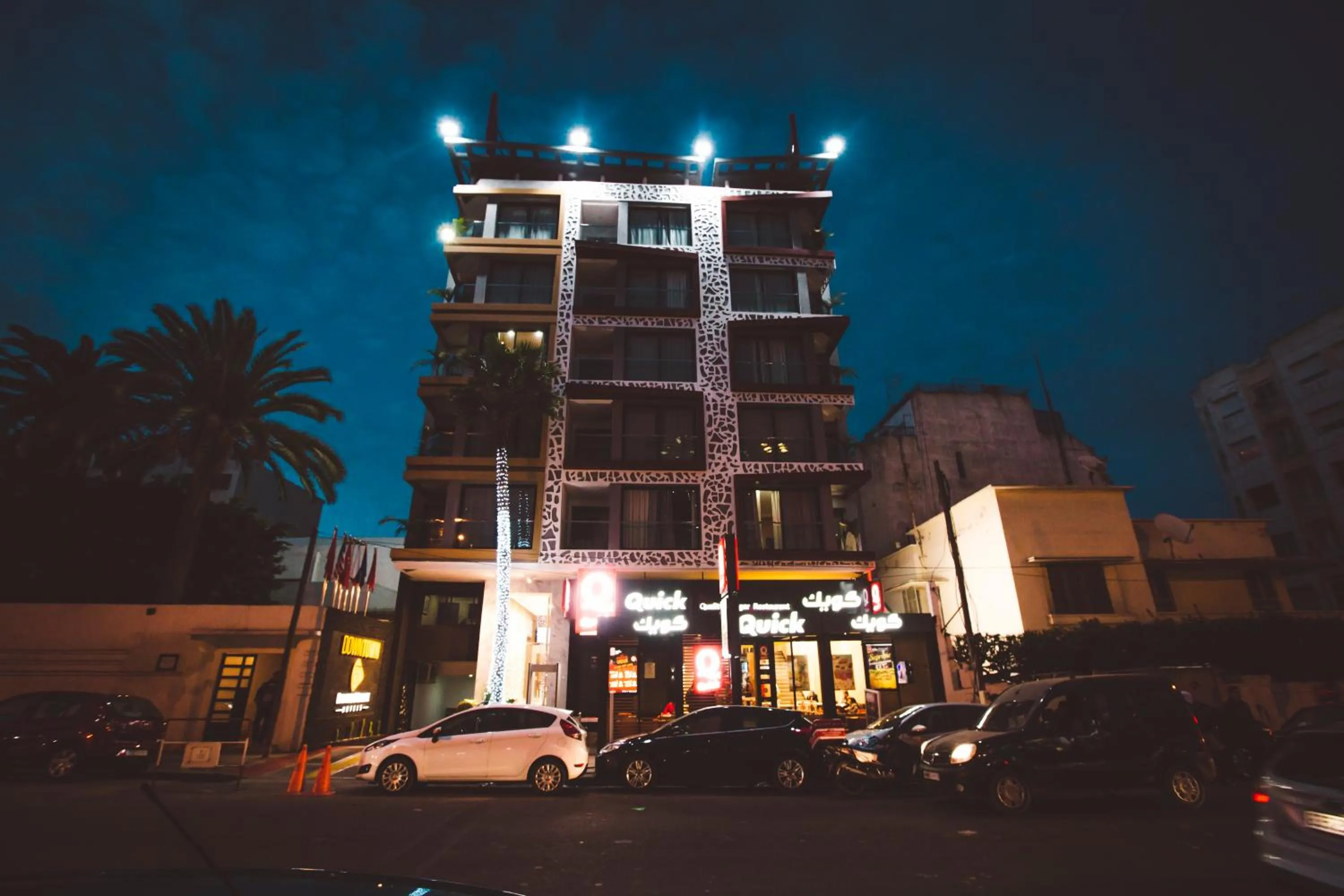 Property building in Hôtel Down Town Maarif