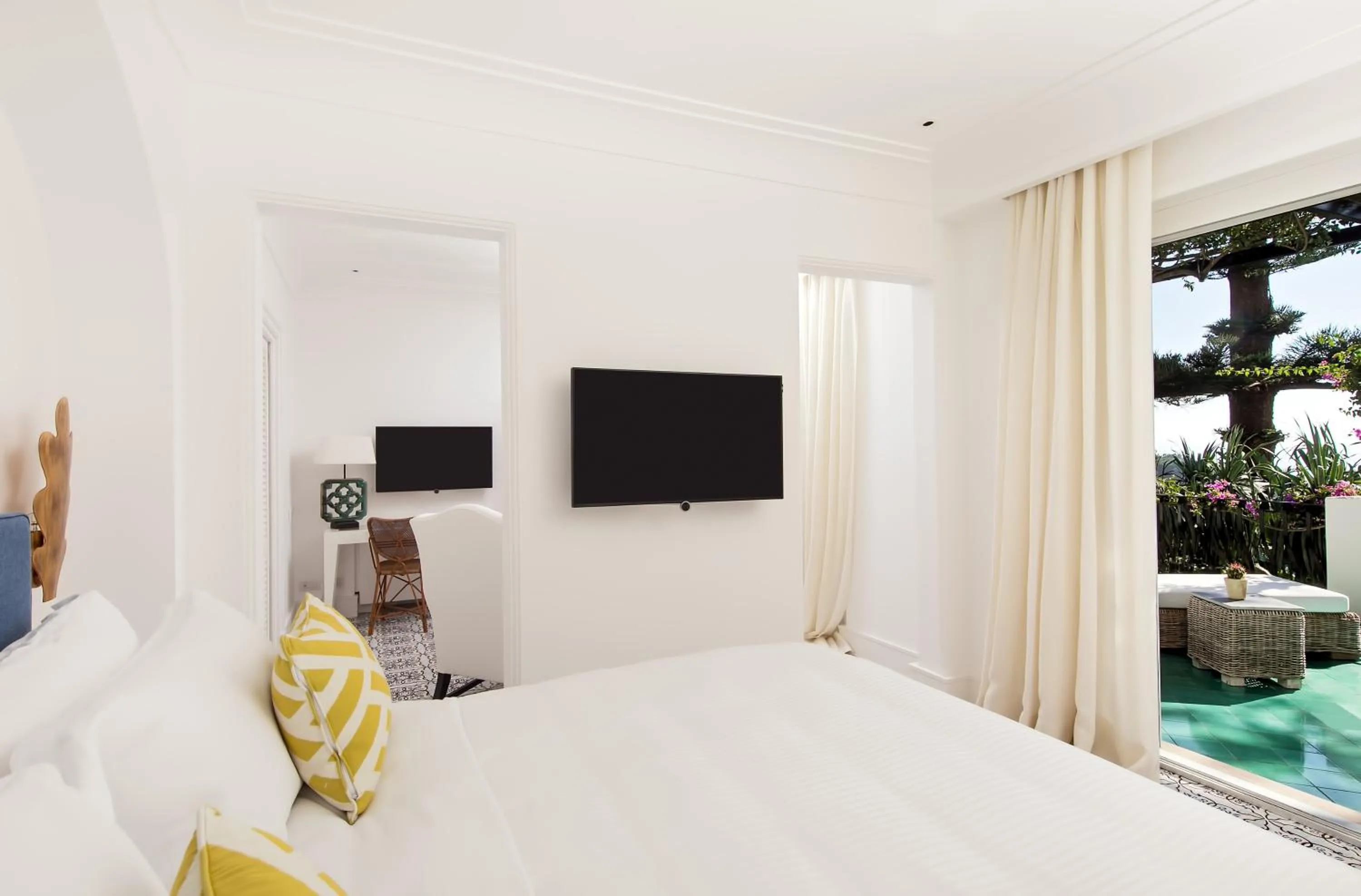 Photo of the whole room, Bed in Hotel La Minerva