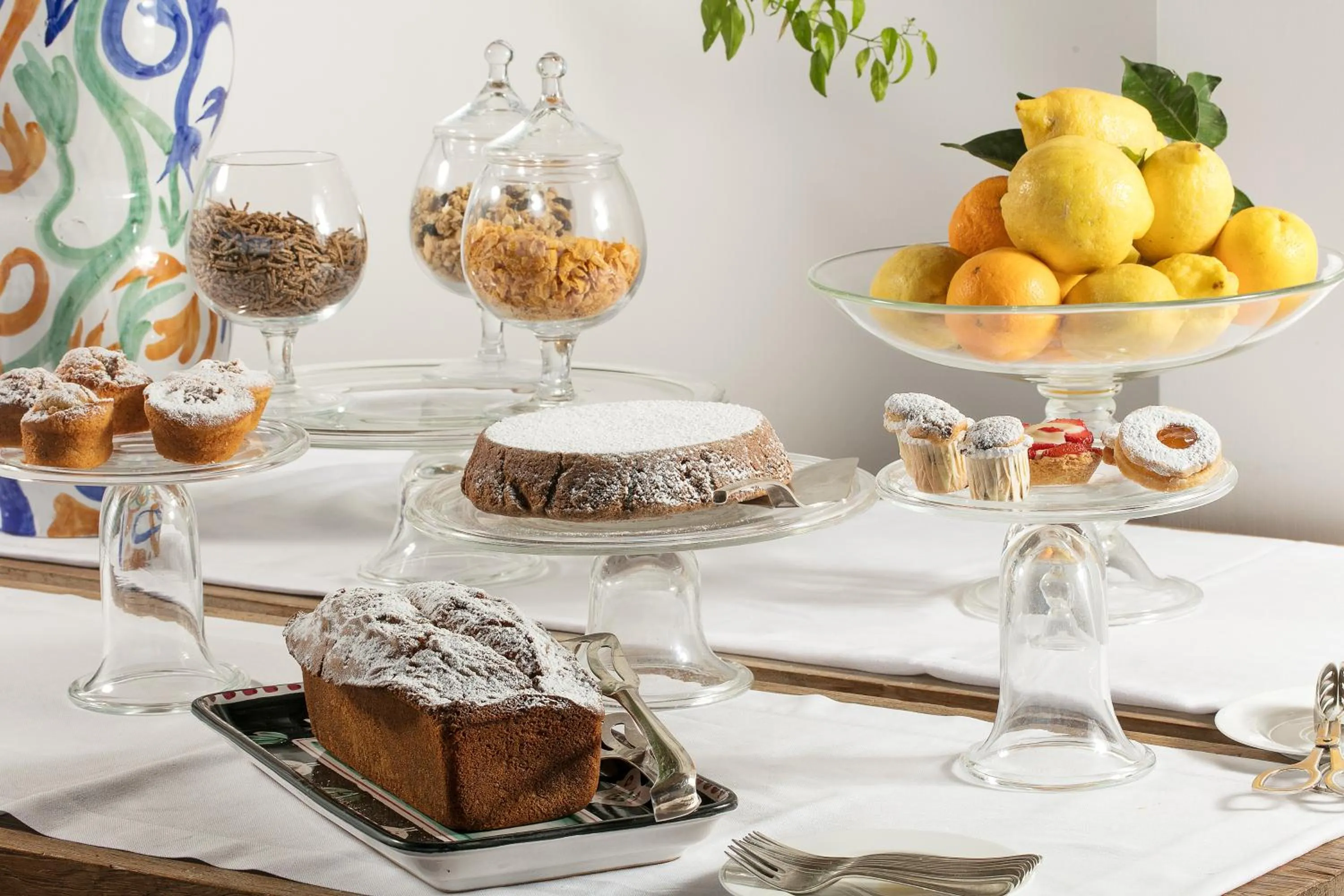 Buffet breakfast in Hotel La Minerva