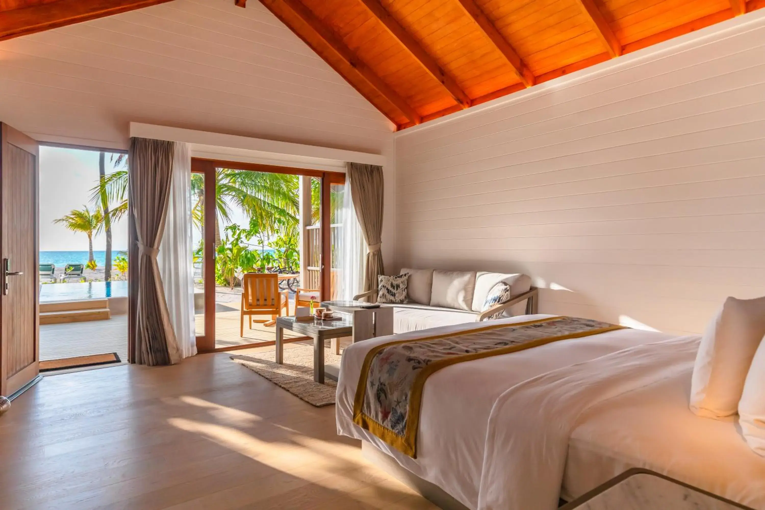 Bed in Meeru Maldives Resort Island Bed in Meeru Maldives Resort Island