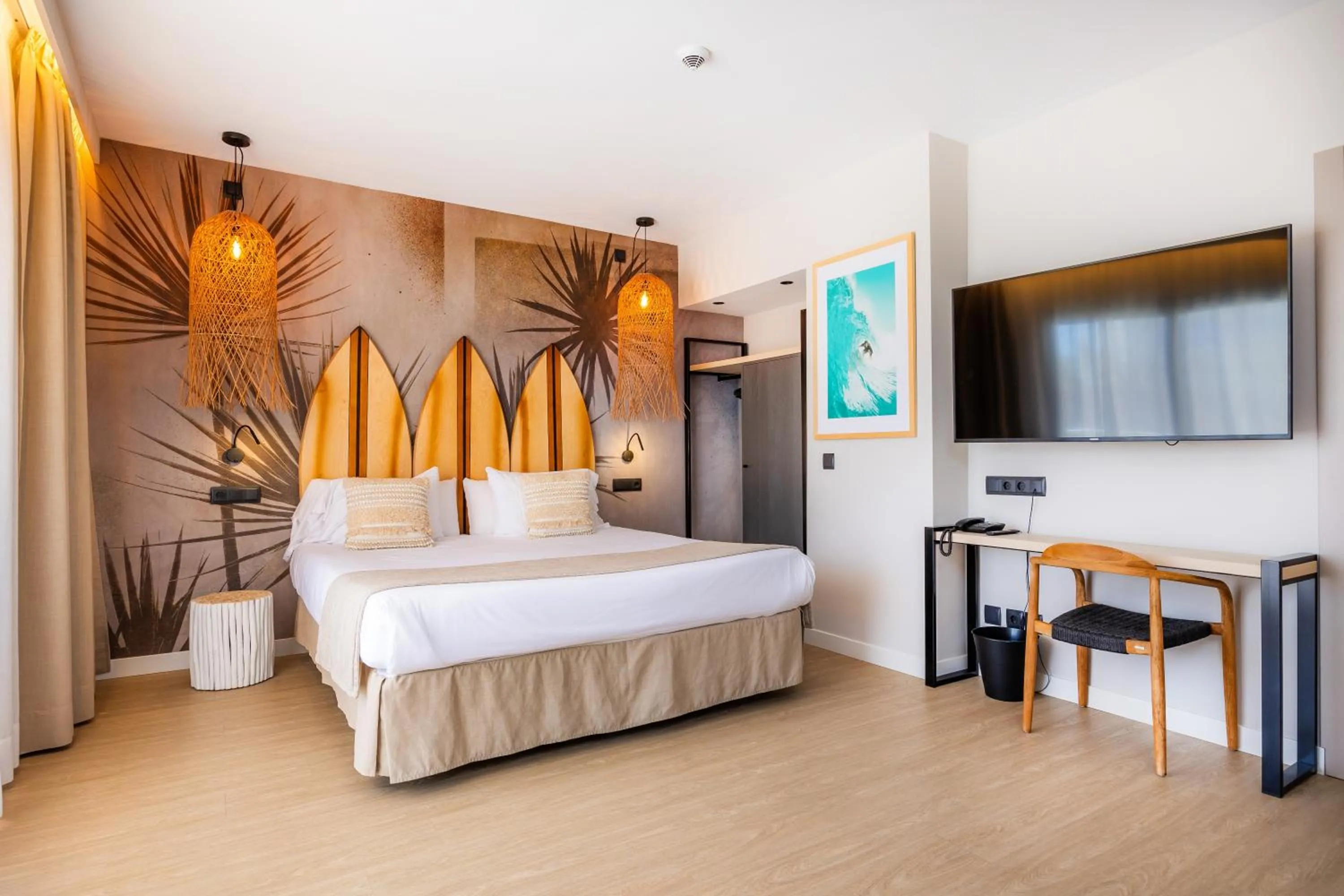 Bed in Marins Beach Club - Adults Only Hotel
