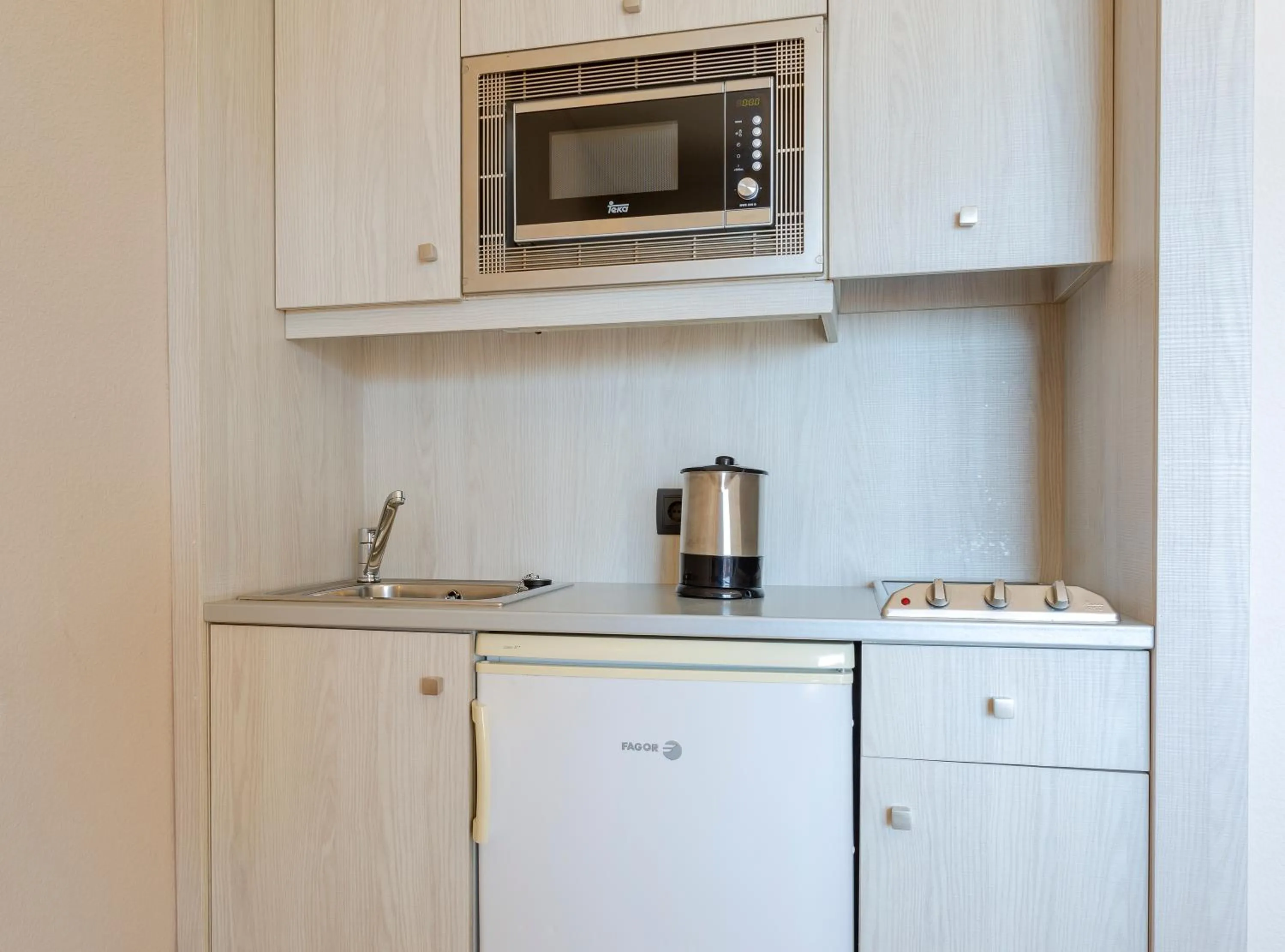 Coffee/tea facilities in Marins Beach Club - Adults Only Hotel