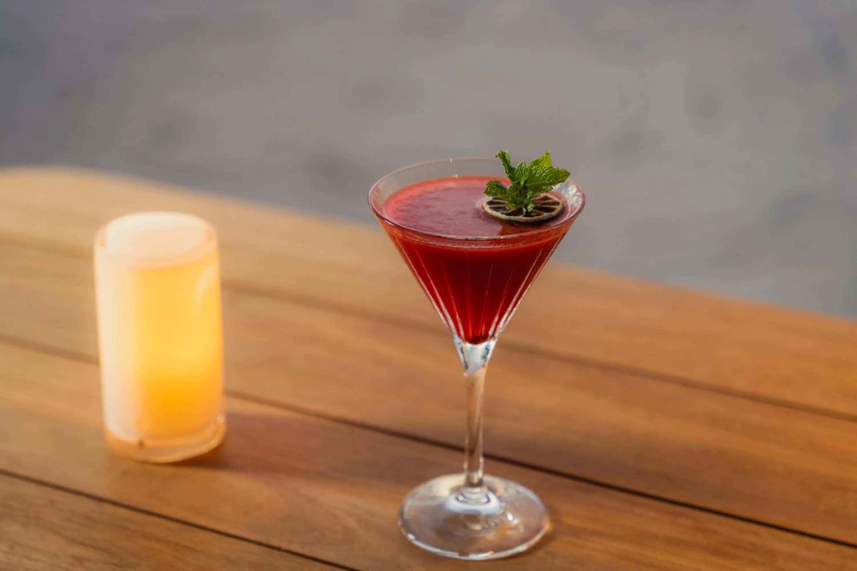 Lounge or bar in Veligandu Maldives Resort Island