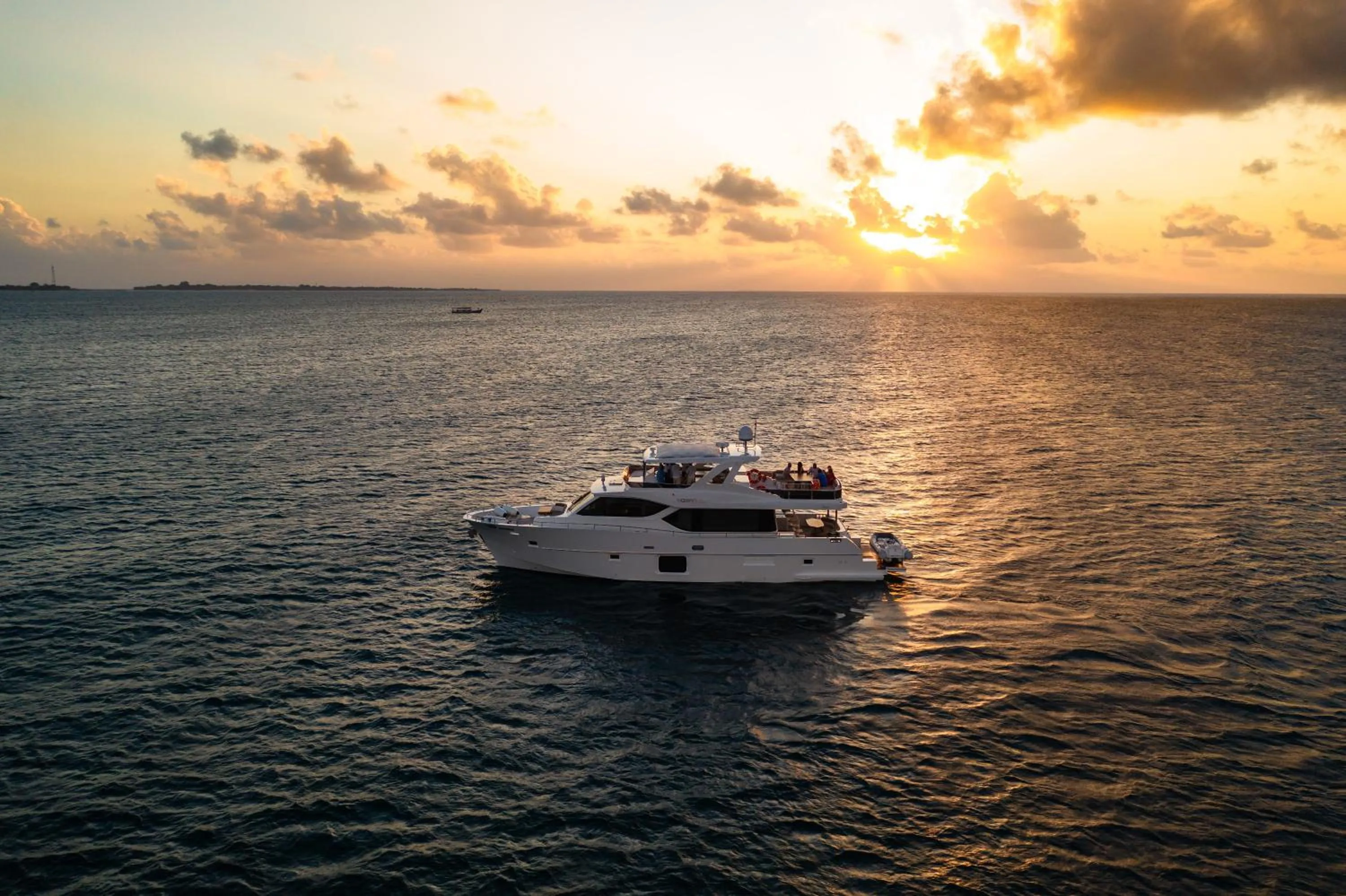 Sunset in Veligandu Maldives Resort Island