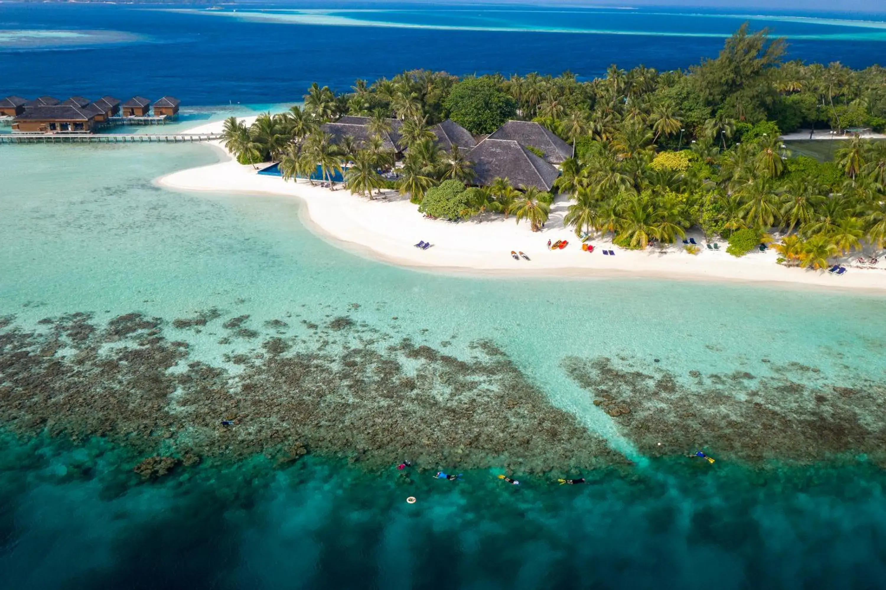 Bird's eye view in Vilamendhoo Island Resort & Spa Bird's eye view in Vilamendhoo Island Resort & Spa