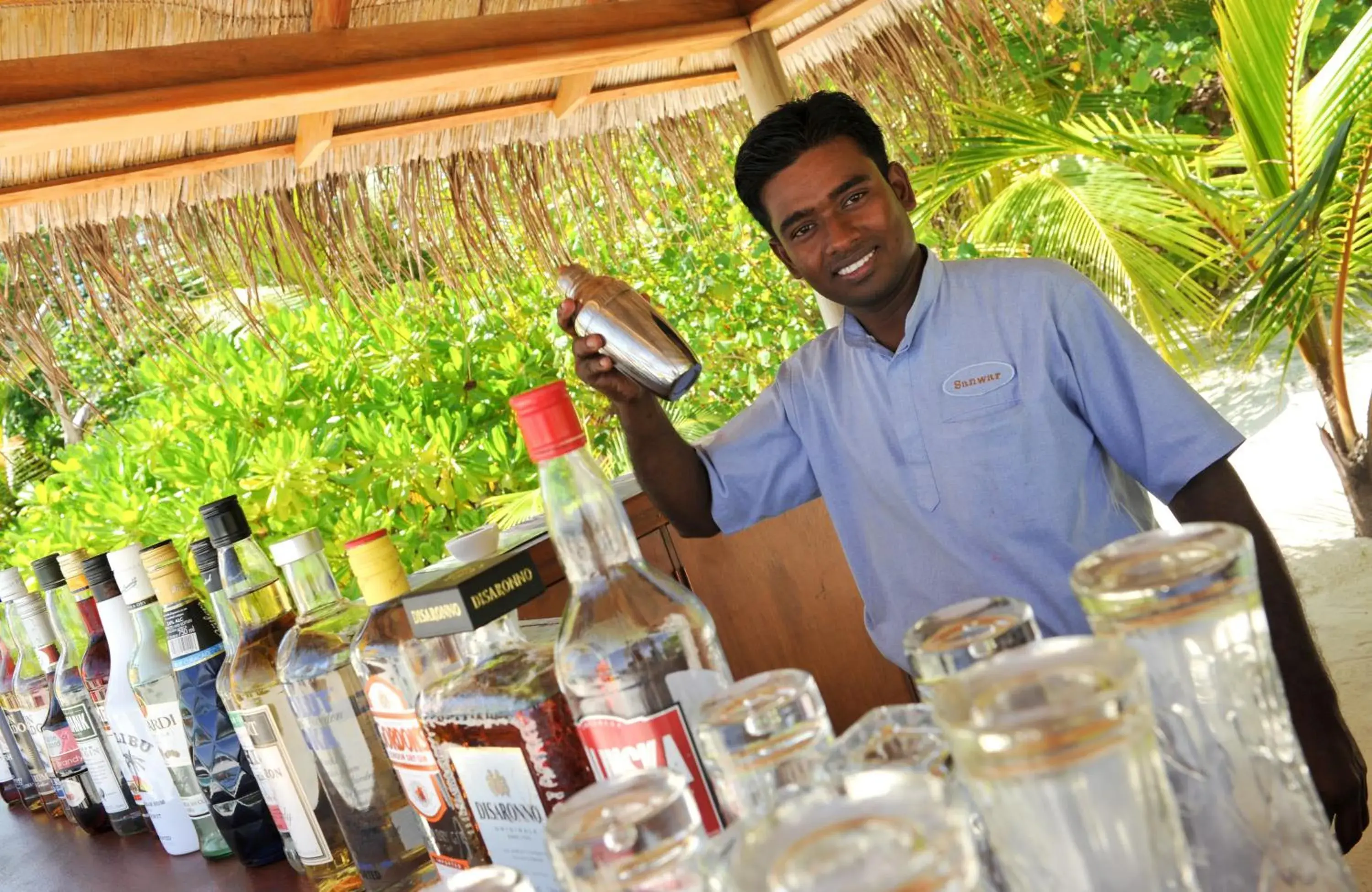 Lounge or bar in Komandoo Island Resort & Spa Lounge or bar in Komandoo Island Resort & Spa