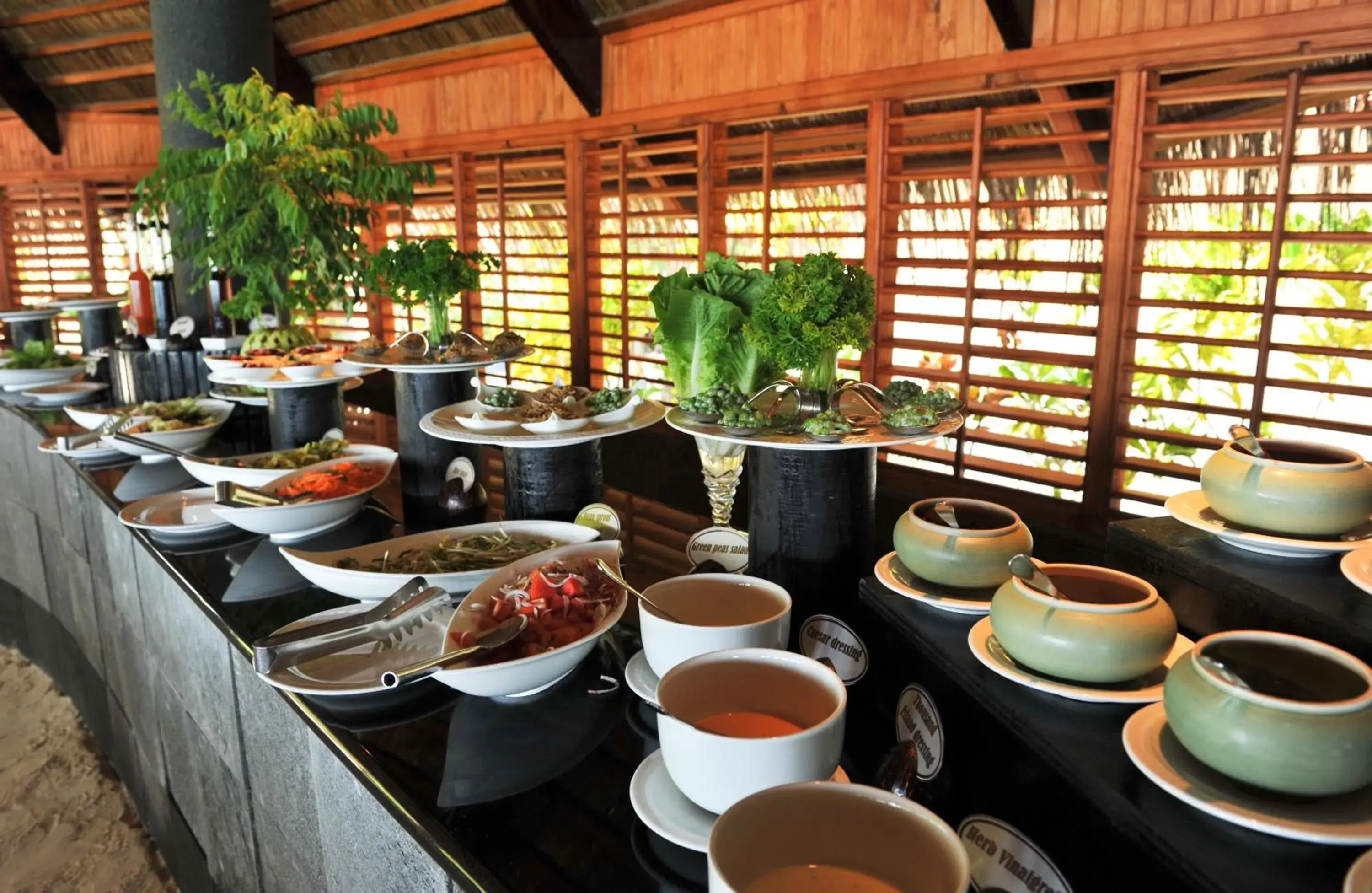 Restaurant/places to eat in Komandoo Island Resort & Spa Restaurant/places to eat in Komandoo Island Resort & Spa