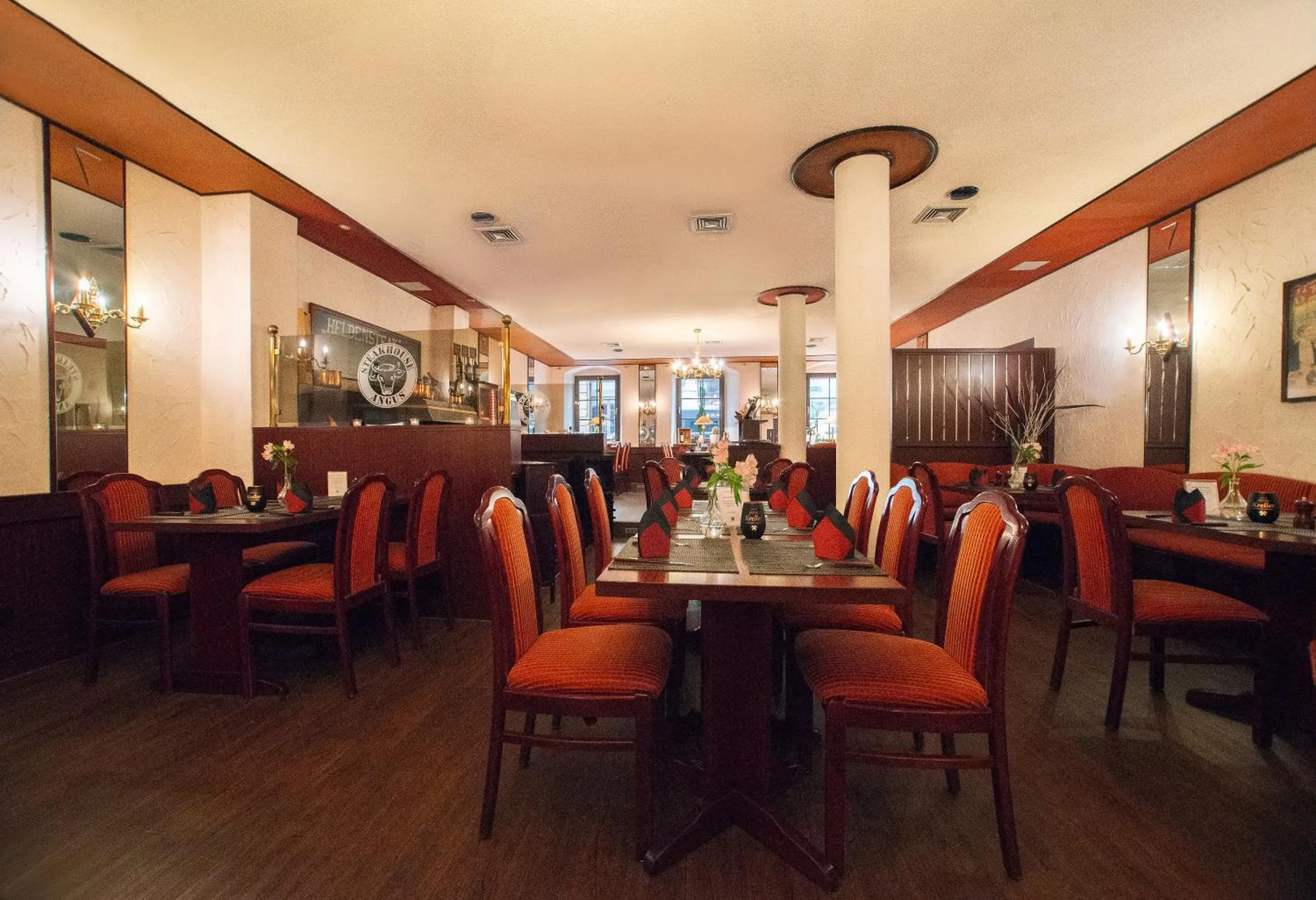 Restaurant/places to eat in Hotel Kreller