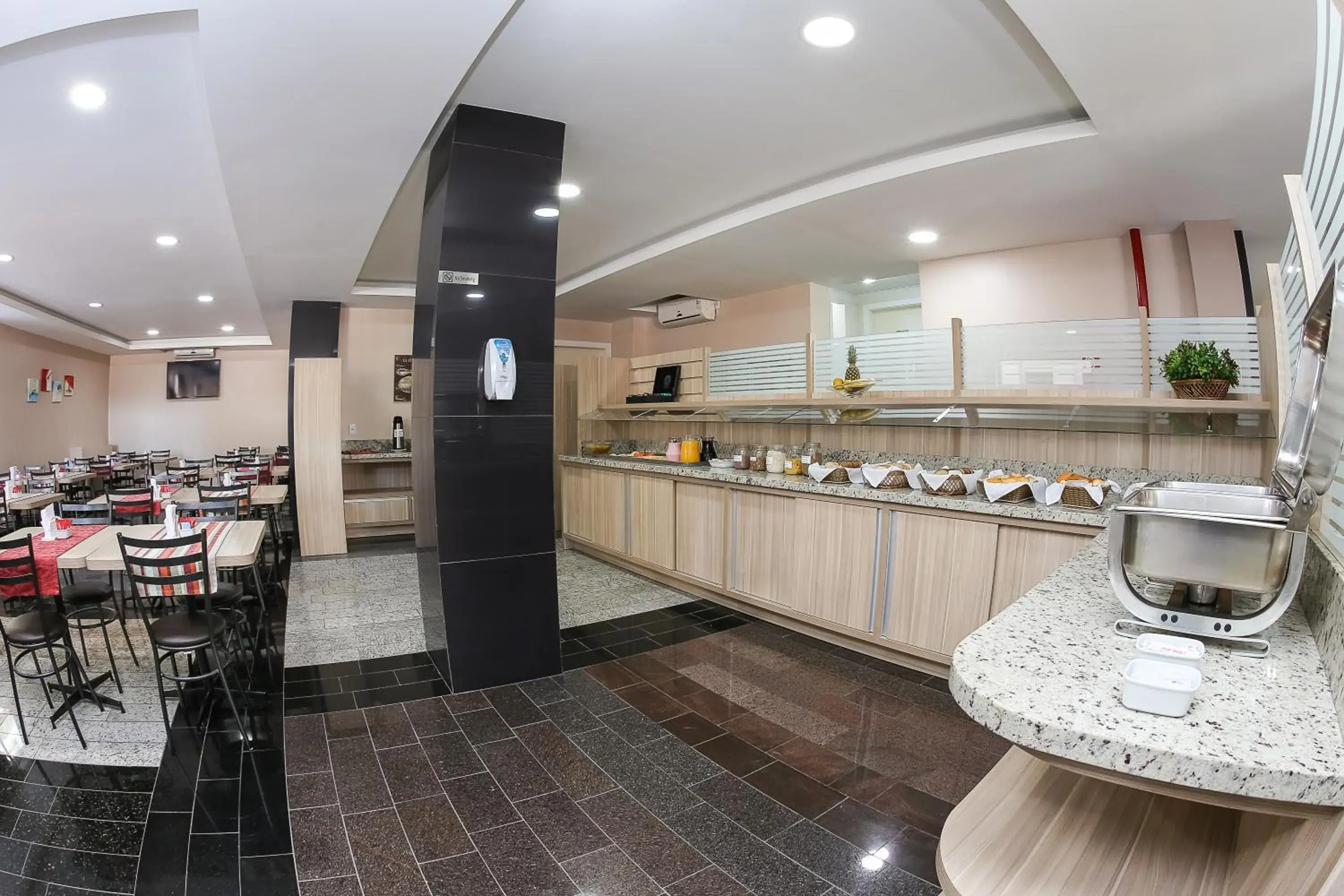 Restaurant/places to eat in Hotel Express Centro Histórico Restaurant/places to eat in Hotel Express Centro Histórico