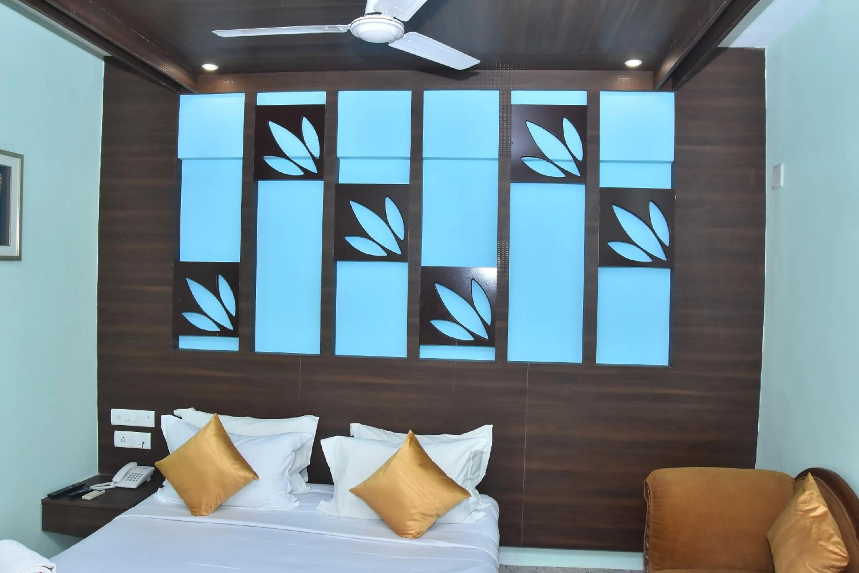 Bed in juSTa Sarang Rameshwaram