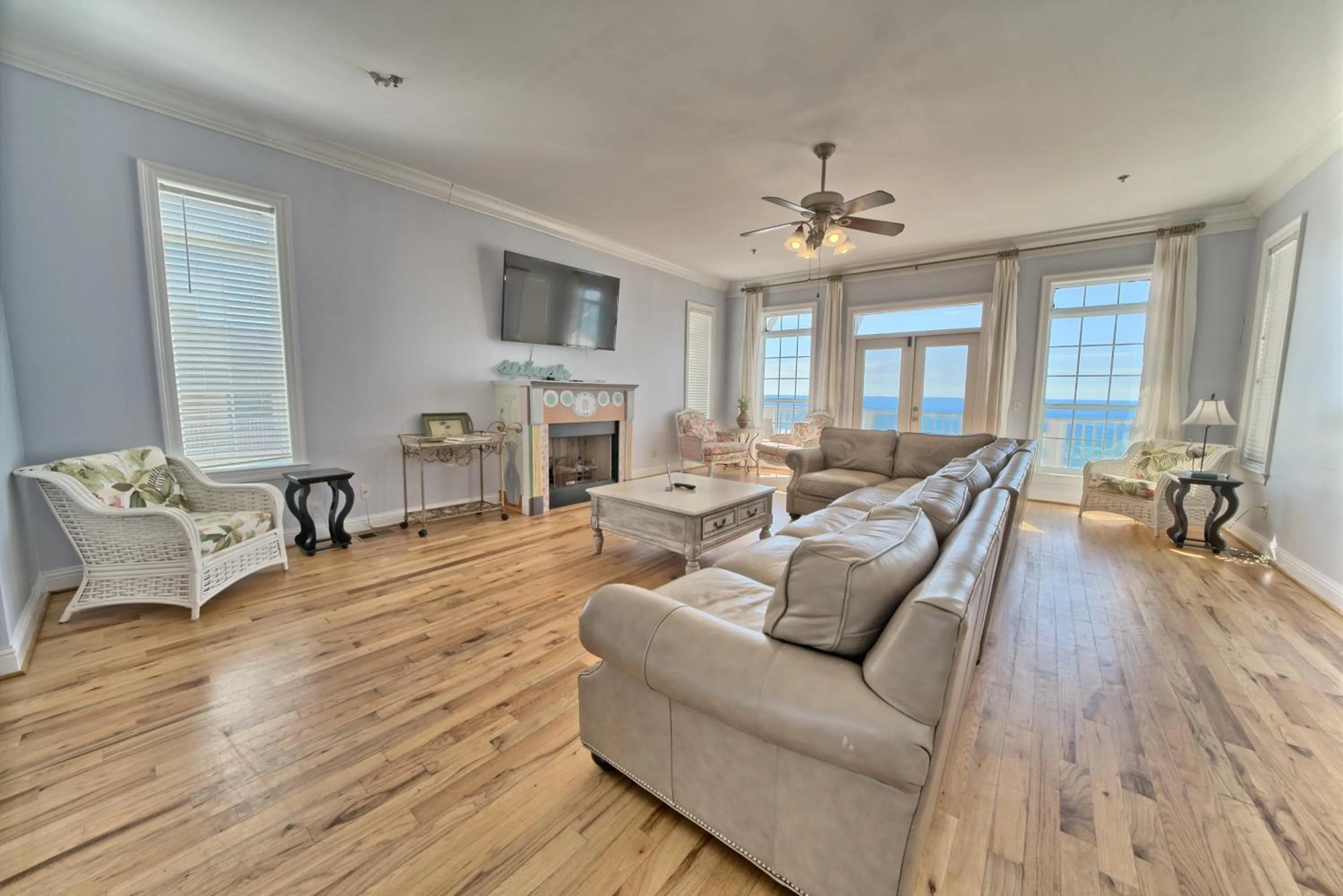 Living room in Pineapple Villas