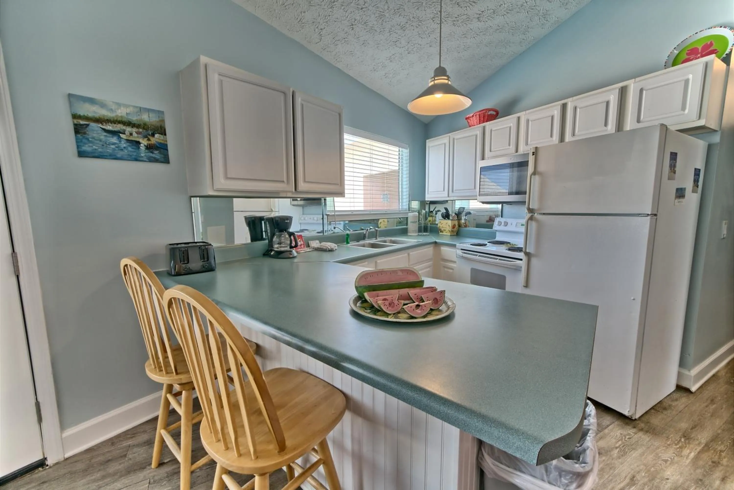kitchen in Pineapple Villas