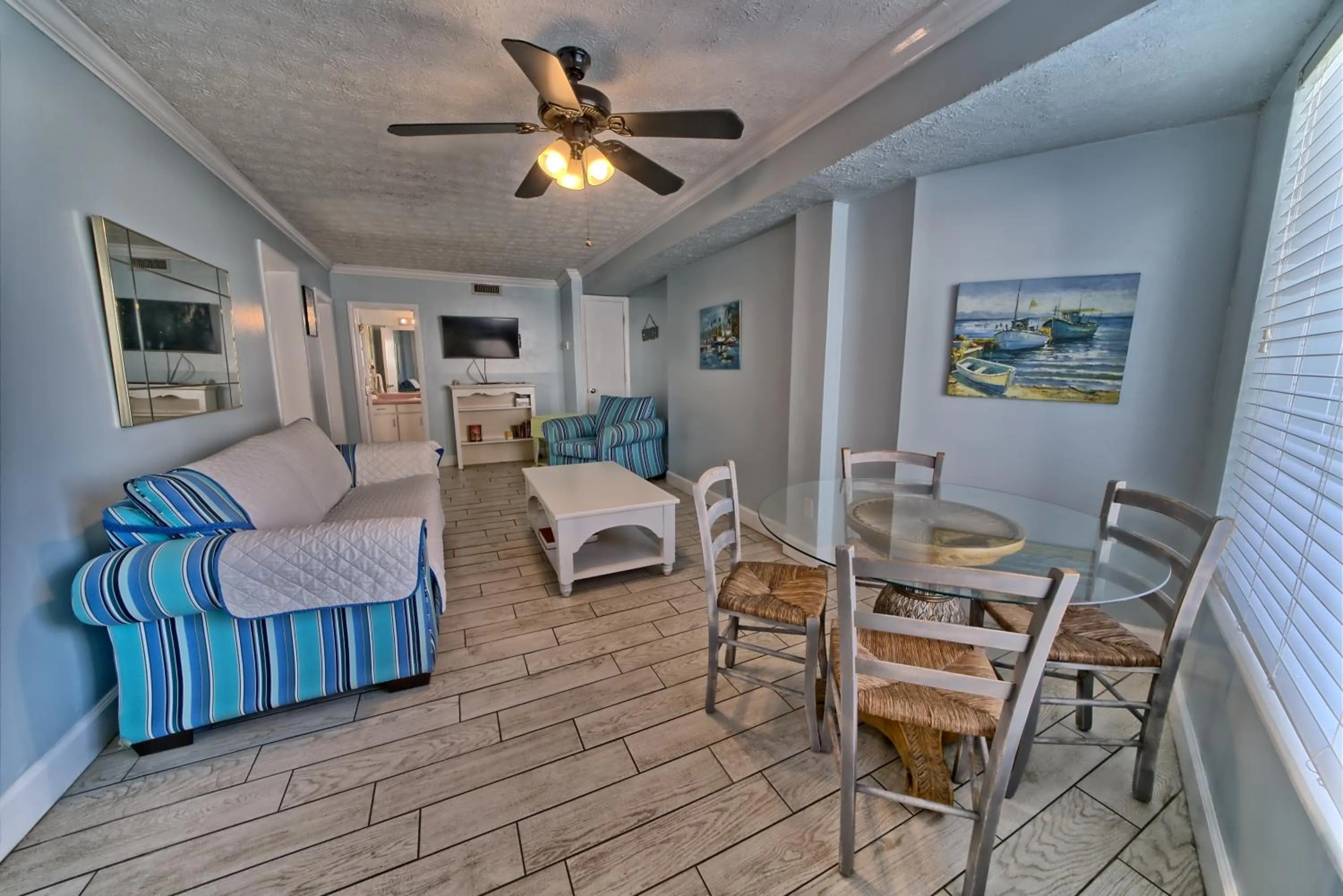 Living room in Pineapple Villas