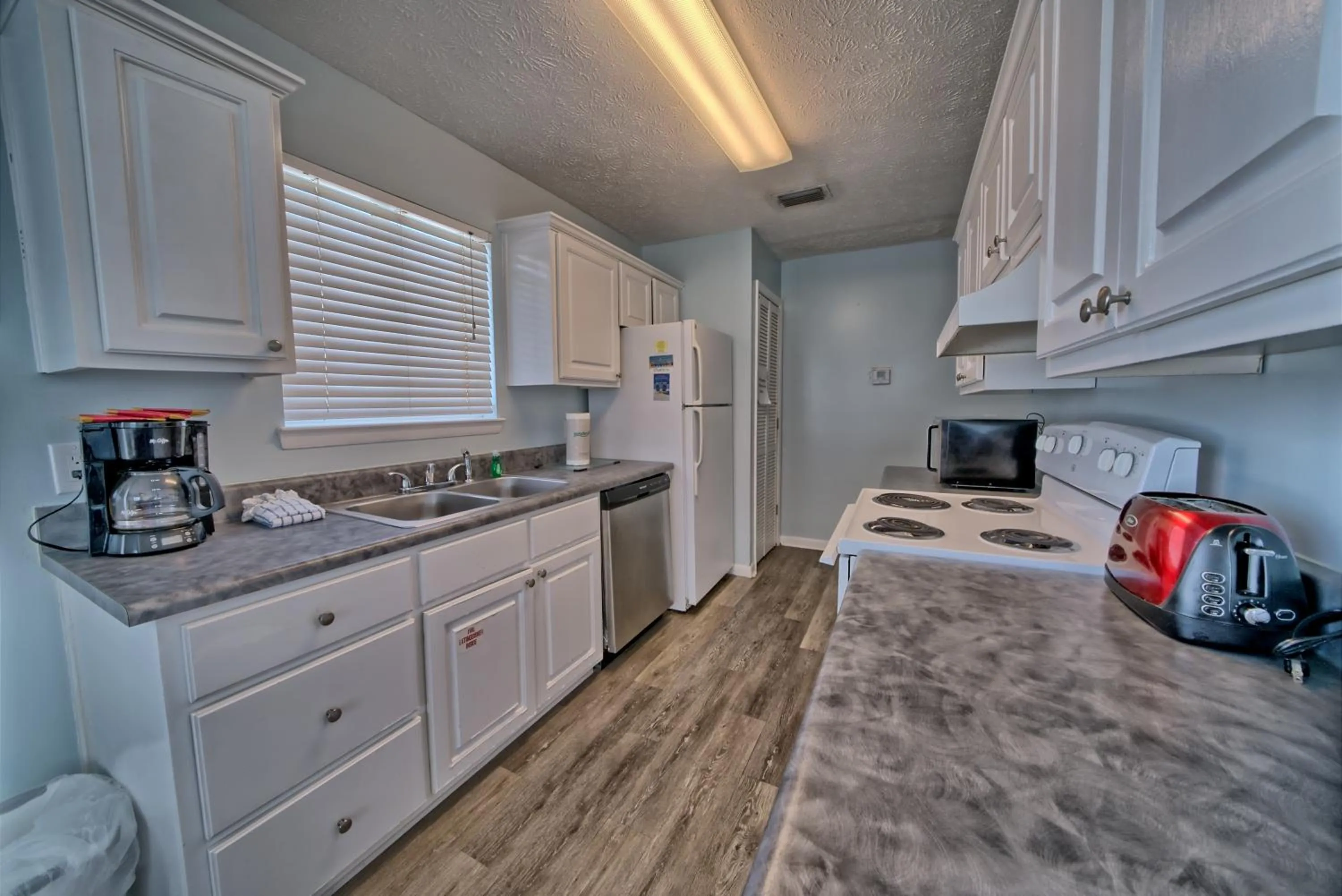 kitchen in Pineapple Villas