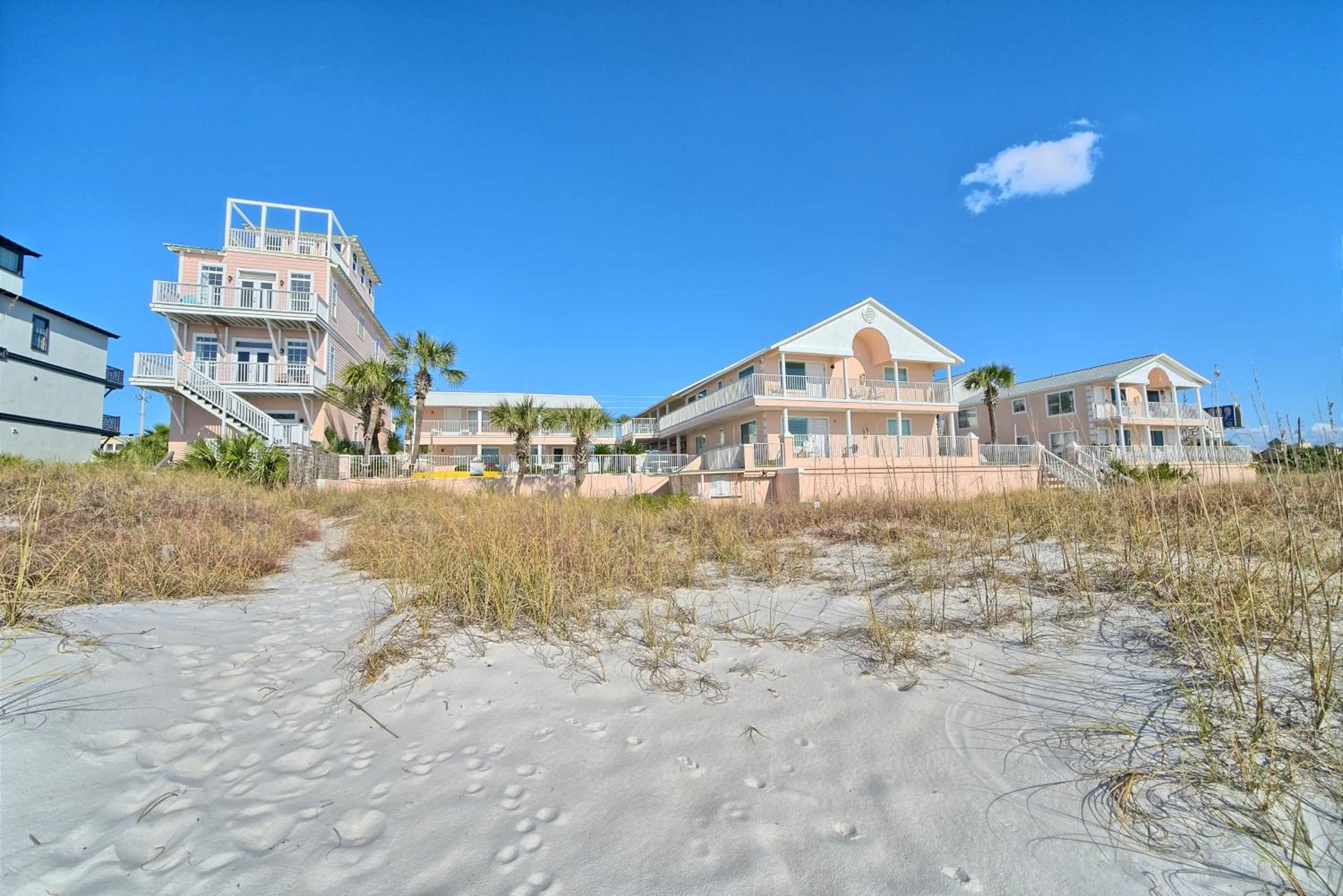 Property building in Pineapple Villas