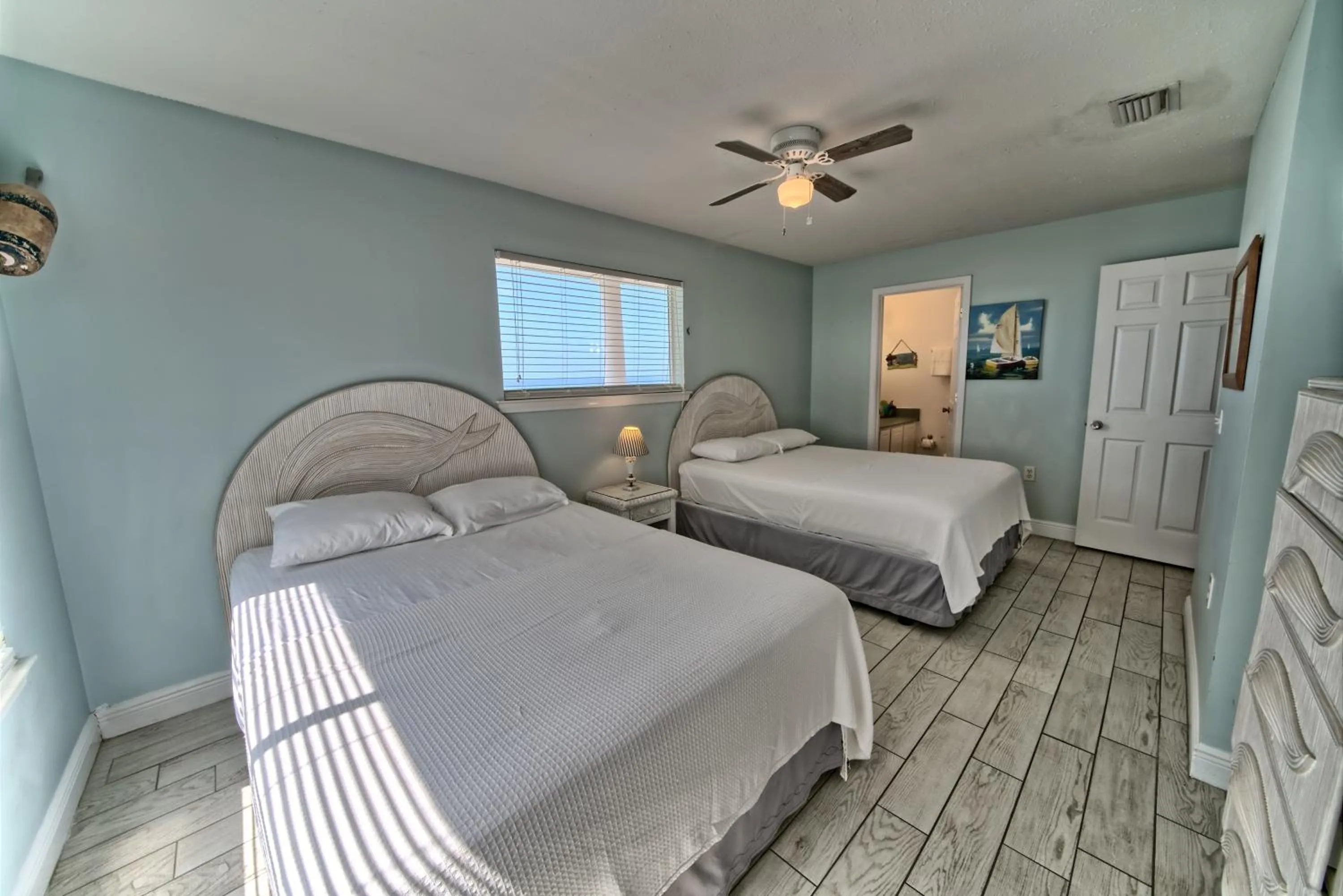 Bedroom in Pineapple Villas