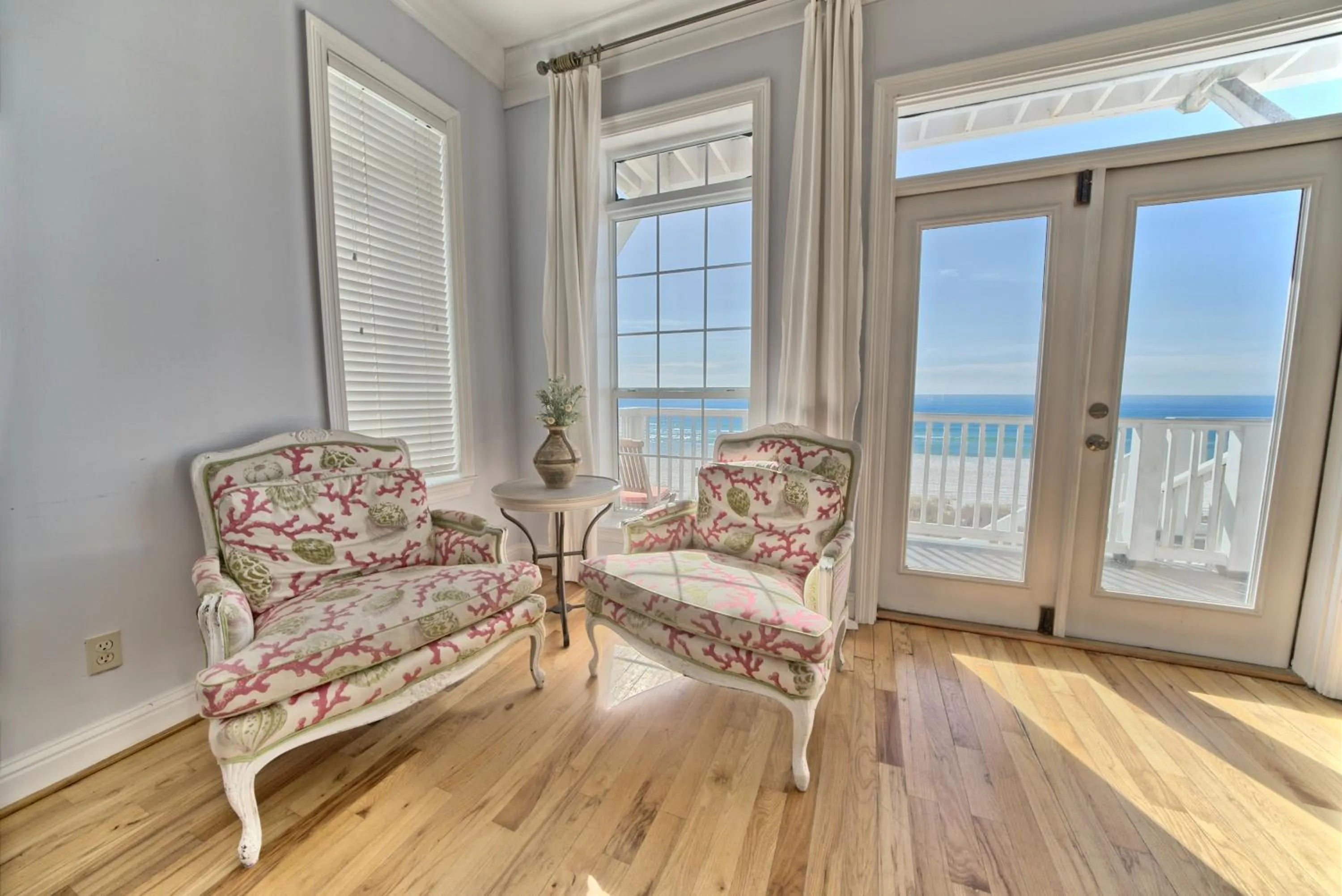 Living room in Pineapple Villas