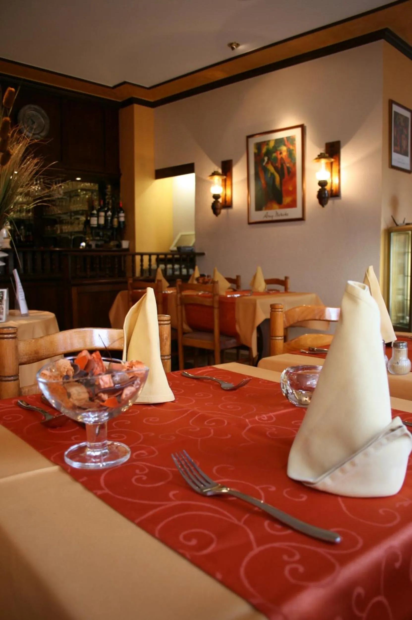 Restaurant/places to eat in Le Pavillon