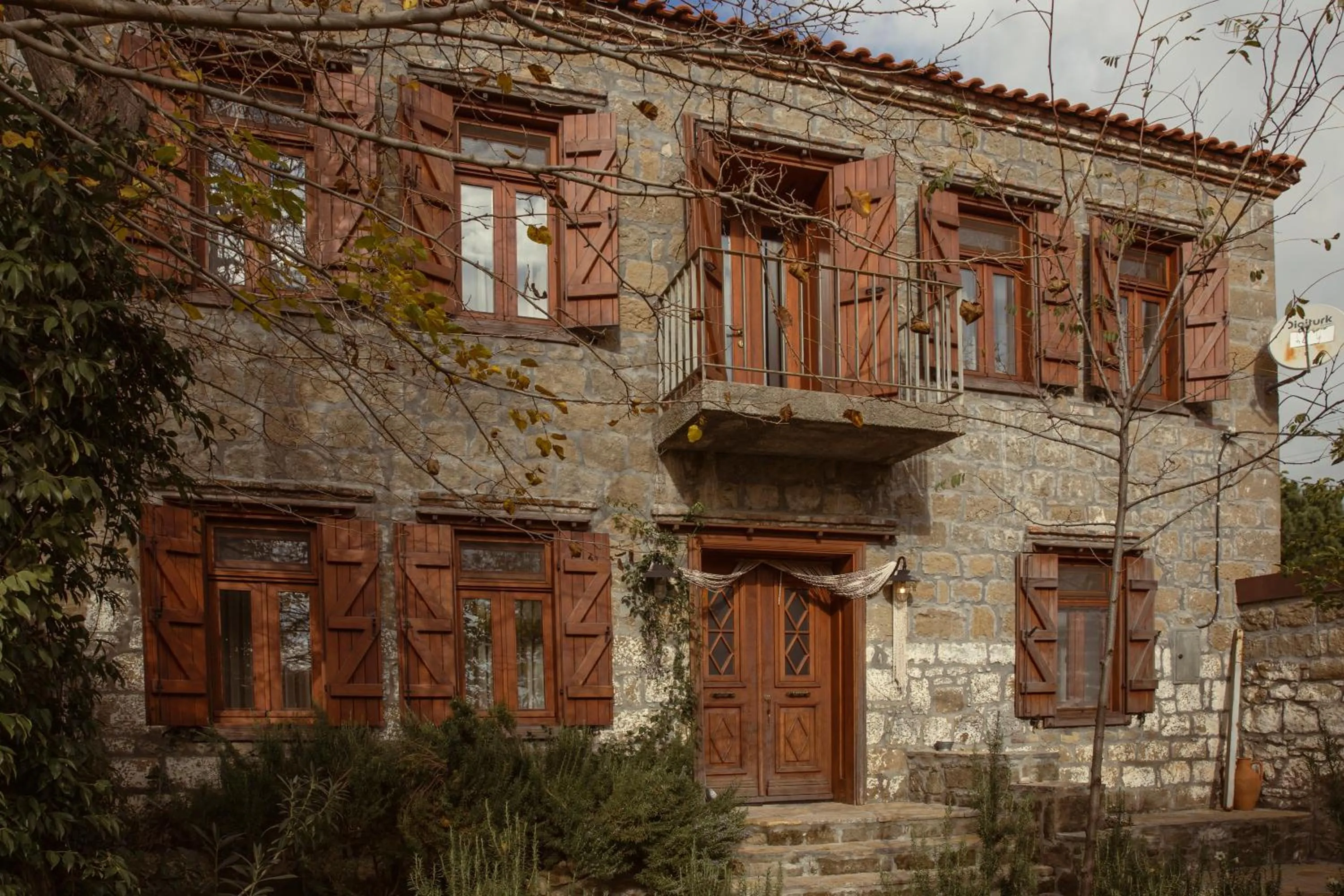 Property building in Mavras Tas Odalar