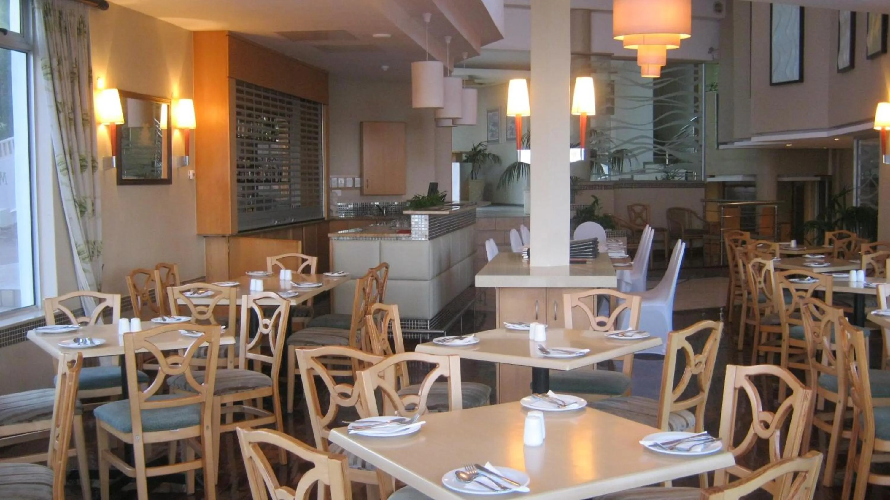 La Mercy Beach Hotel