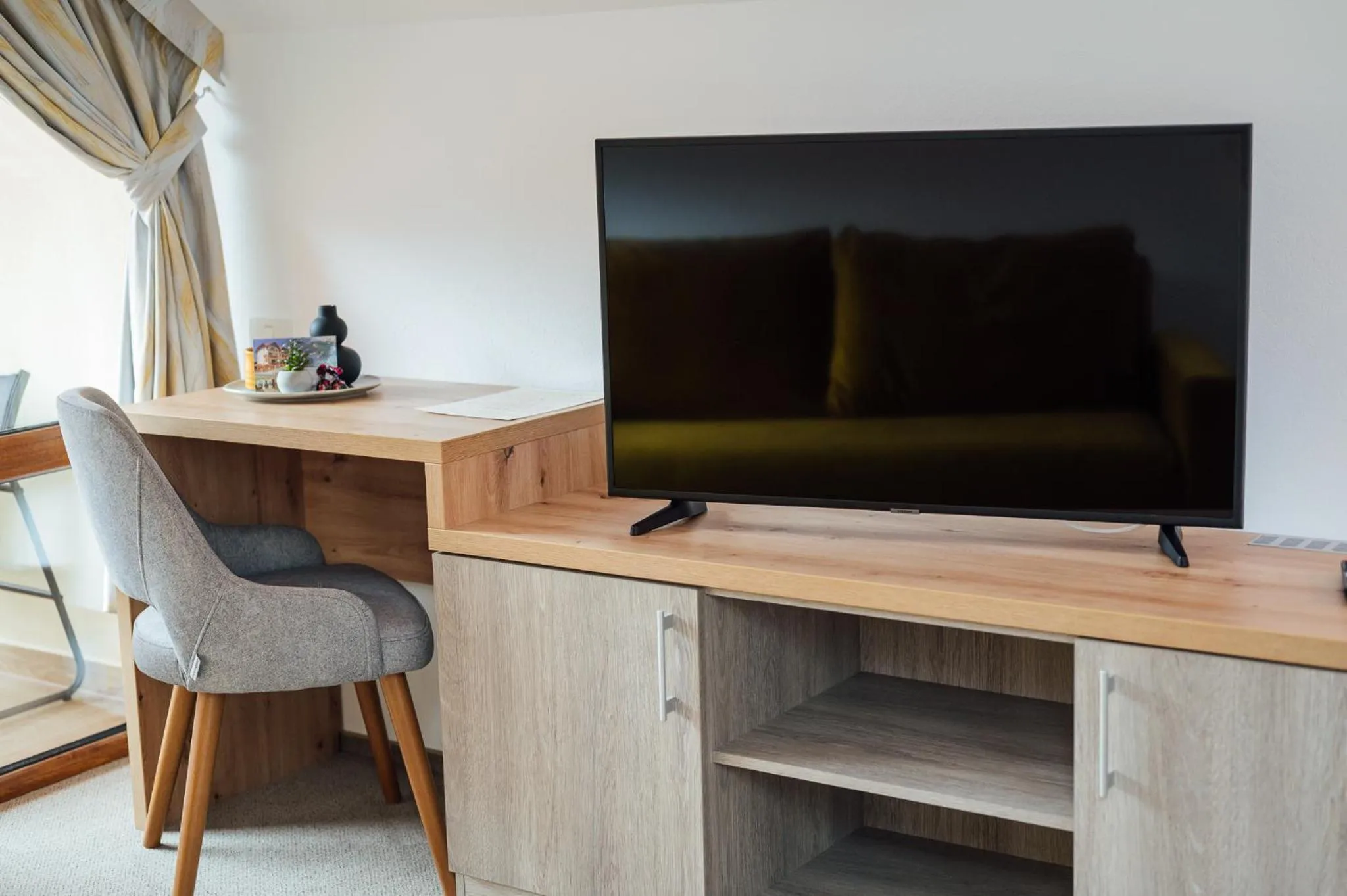 TV and multimedia in Pensiunea Comfort