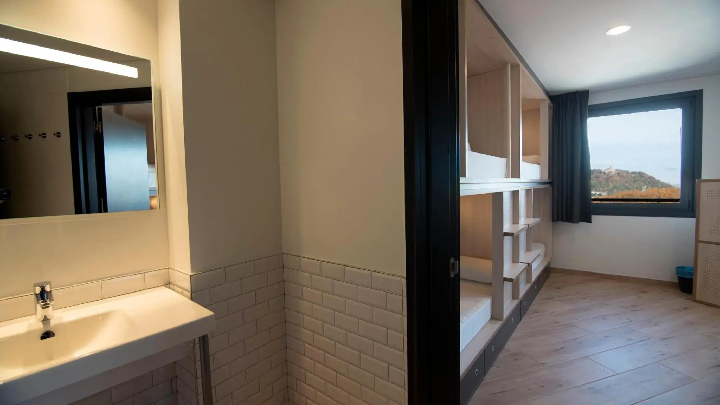 bunk bed in Koisi Hostel bunk bed in Koisi Hostel