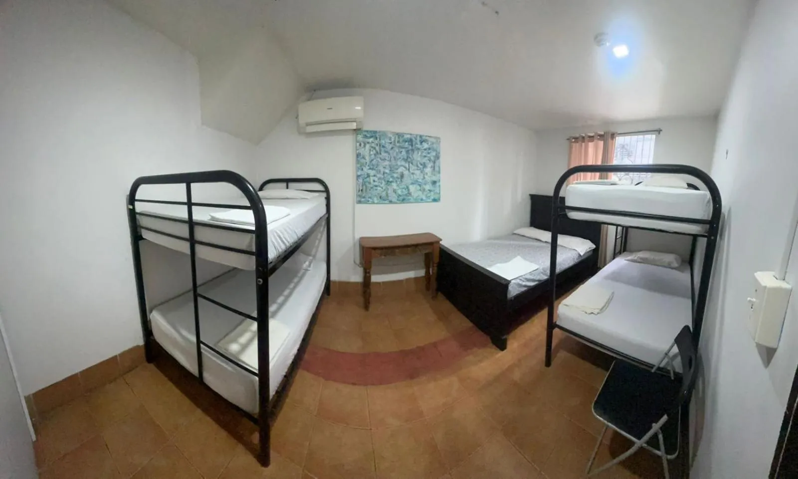 Bed in Hostel the pod 33