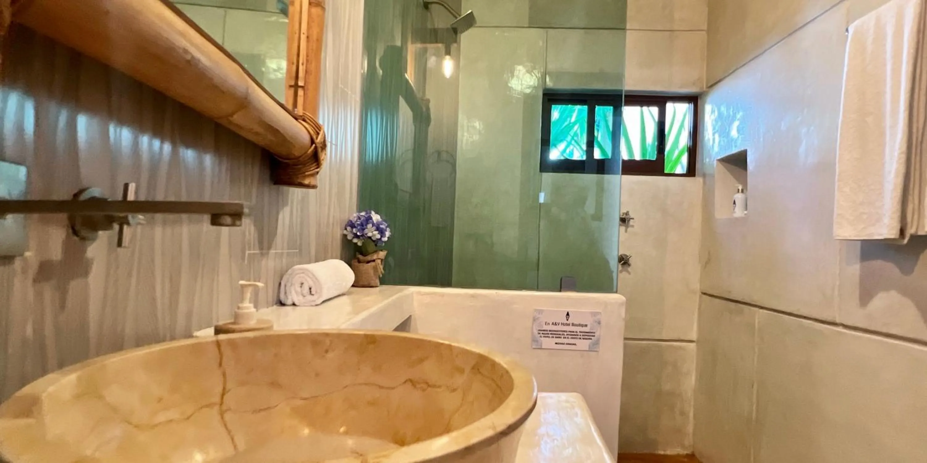 A&V Hotel Boutique