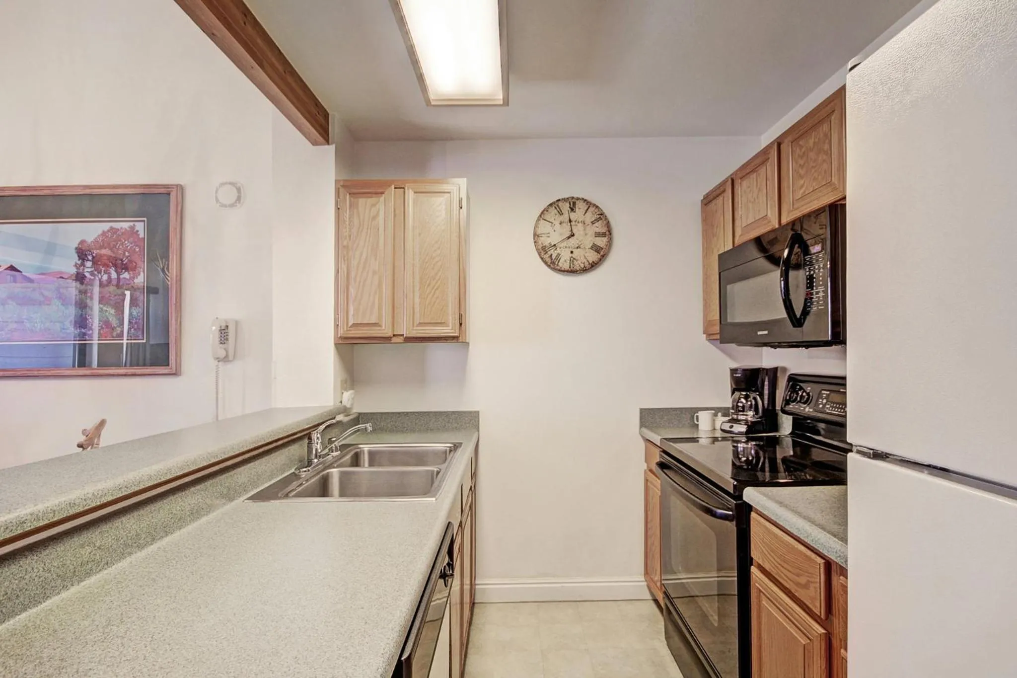 Kitchen or kitchenette in River Mountain Lodge, A Vail Resorts Property