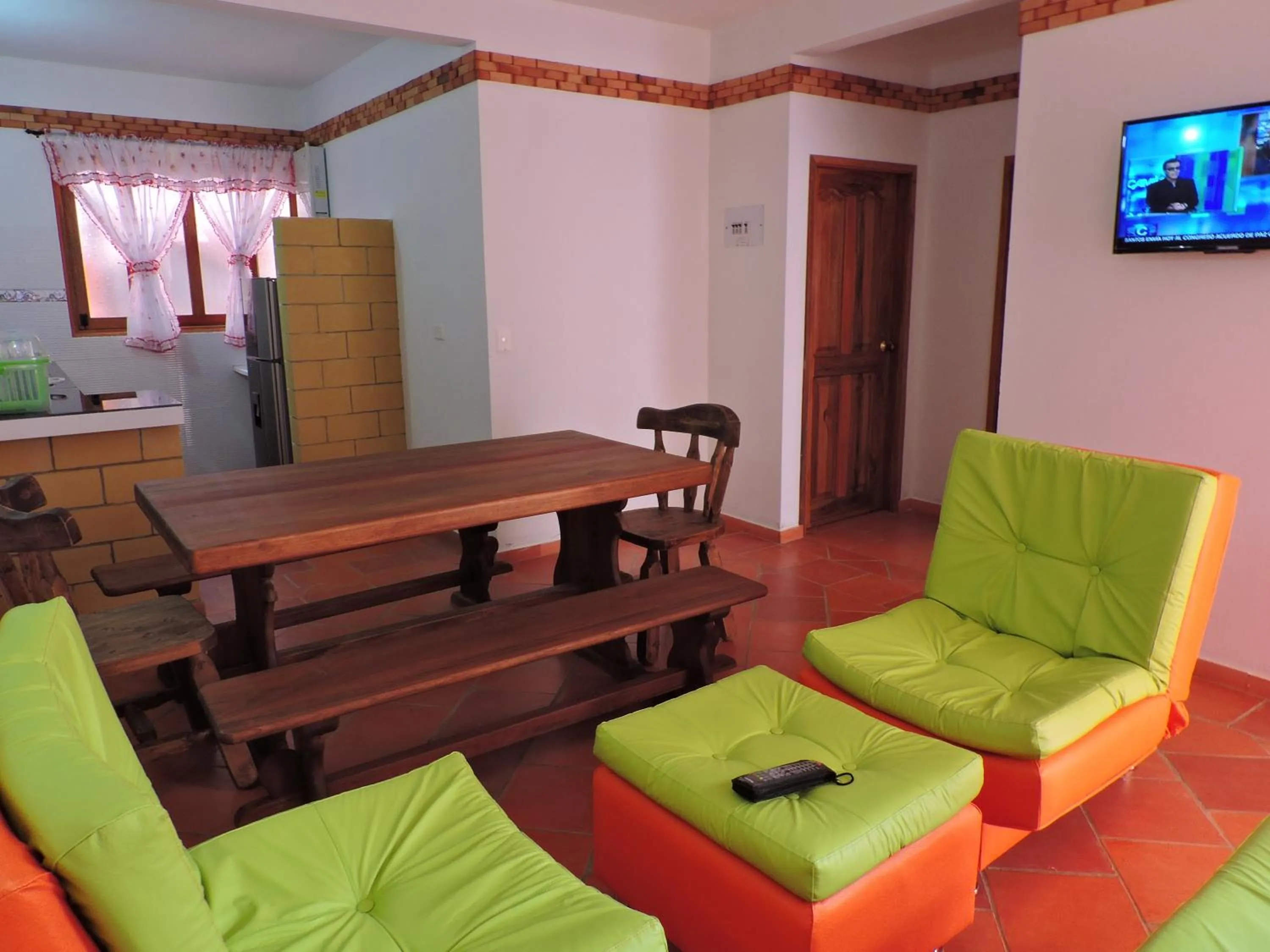 Living room in Apartahotel La Gran Familia