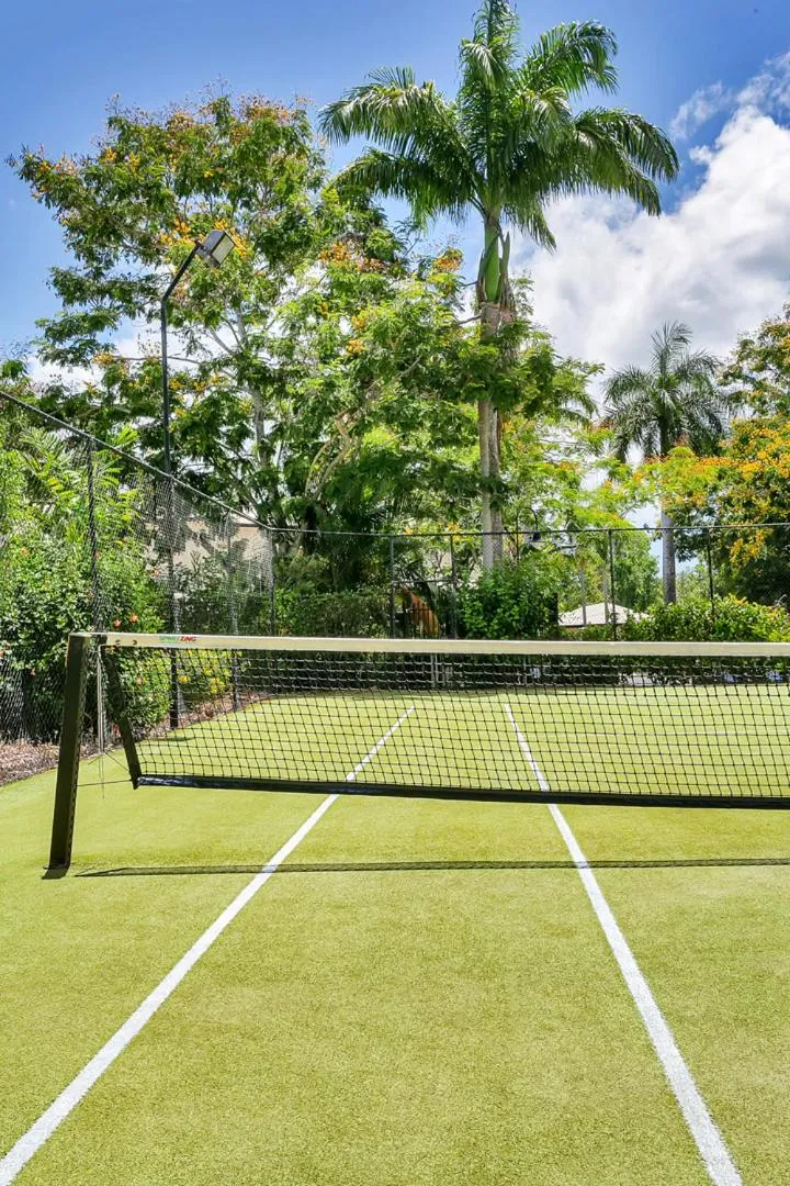 Tennis court in Trinity Links Resort