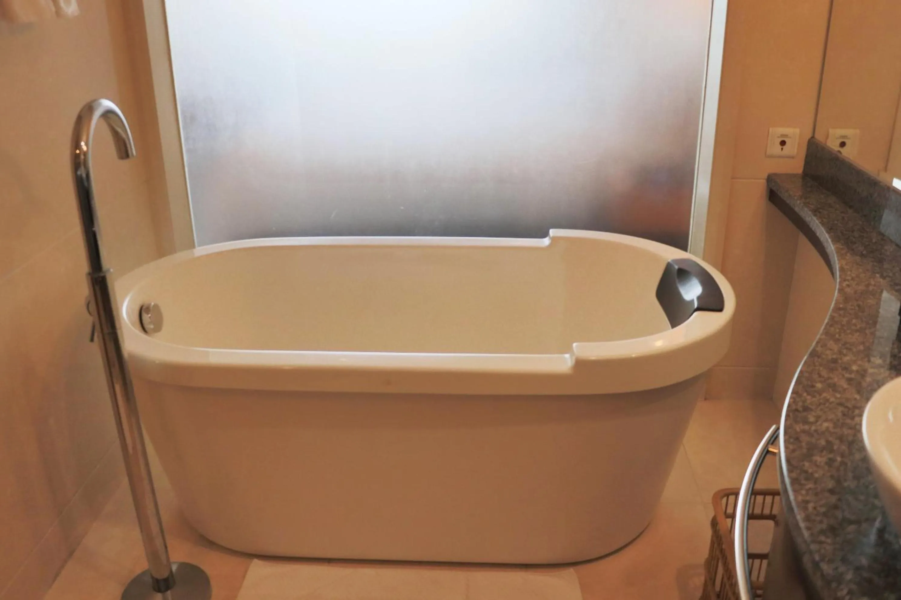 Bathroom in Dongguan Well Garden Hotel