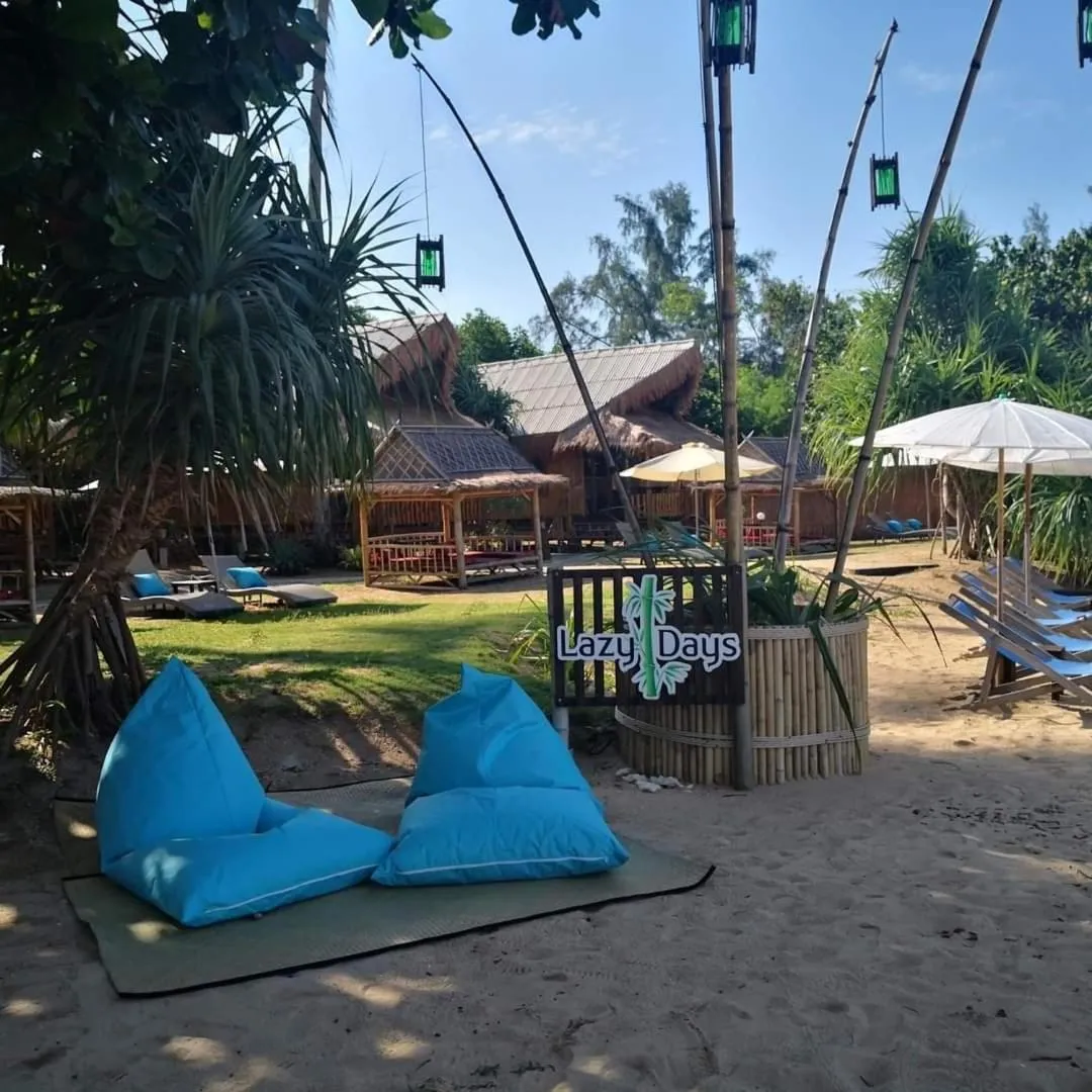 Beach in Lazy Days Bungalows